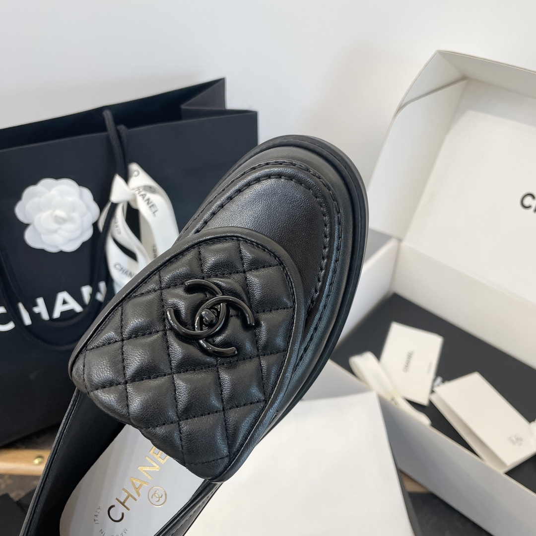 NO:234096,Don't be stupid and buy the wrong old version again. Black buckle~ All the genuine counters have been upgraded quietly~ I have made many changes~ Our family has been adjusted and upgraded. Those who know the goods will naturally understand..., loafers, loafers19860909别傻傻再买不对版老款了 黑扣～专柜正品已经悄悄全部升级了～ 做了蛮多处改动了～咱家已经全部调整升级咯 懂货的自然懂……,乐福鞋,loafers,Women's Shoes