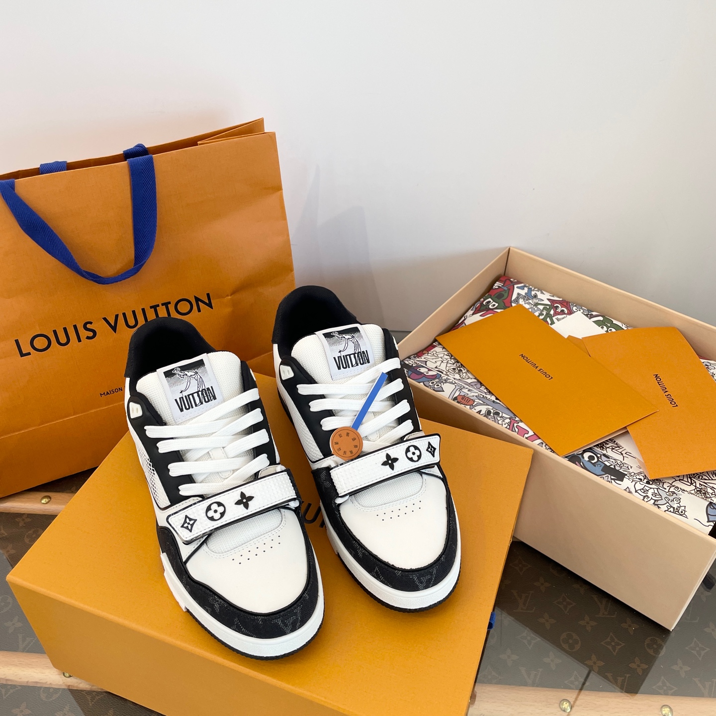 Louis Vuitton Trainer Sneakers, Unisex Velcro Design, Stylish and Comfortable