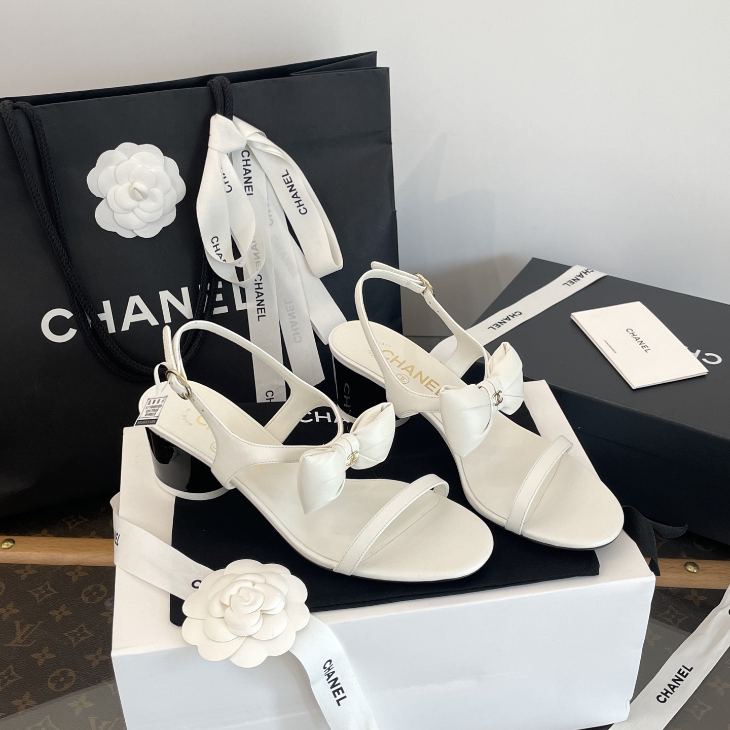 CHANEL 春夏 サンダル 肌を白く見せる～上品な雰囲気 - 最高品質