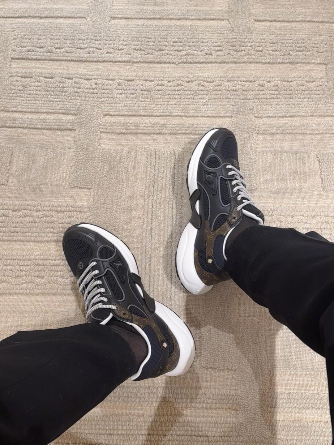 NO:413951,4cm height increase ~ becomes long legs in seconds, lightweight and breathable, easy to wear, easy to match and look good, casual shoes/sports shoes, sneakers198609094cm增高～秒变大长腿 轻便透气 好穿 好搭又好看,休闲鞋/运动鞋,sneakers,Women's Shoes