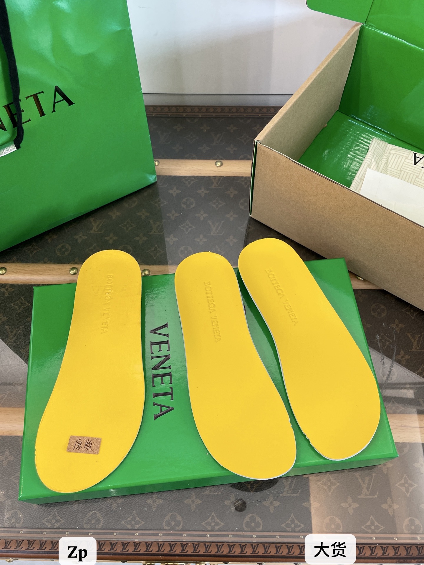 NO:494752,Consistent footrest ~ Nothing bad~ Reduction degree 99, casual shoes/sports shoes, sneakers19860909一致垫脚～ 分毫不差～还原度99,休闲鞋/运动鞋,sneakers,Women's Shoes