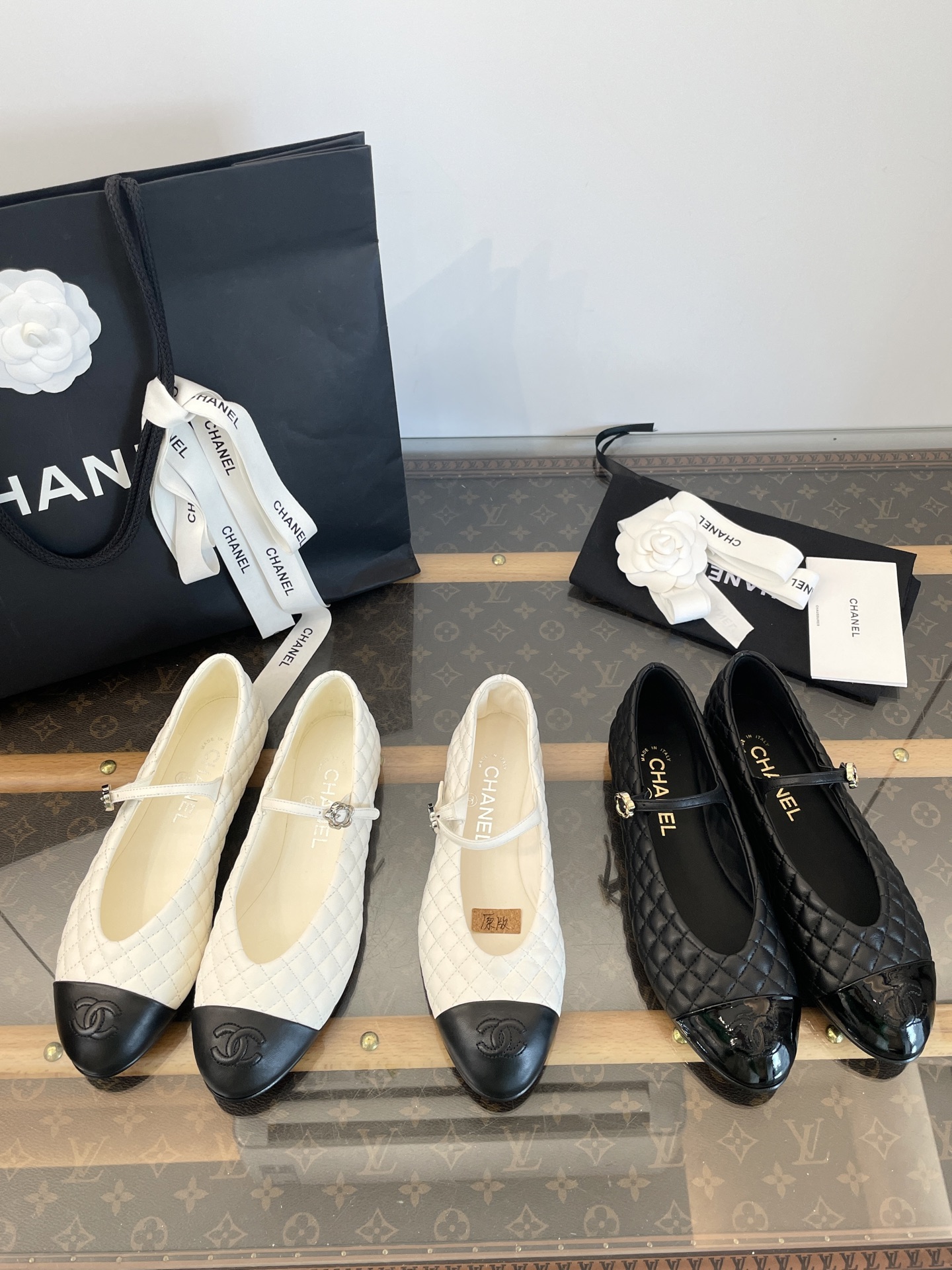 NO:467995,Original large product, the real super purchasing version~ It is not bad at all~ The restored degree is 99, single shoes19860909原版大货 真正的超代购版本～ 分毫不差～还原度99,单鞋,Women's Shoes