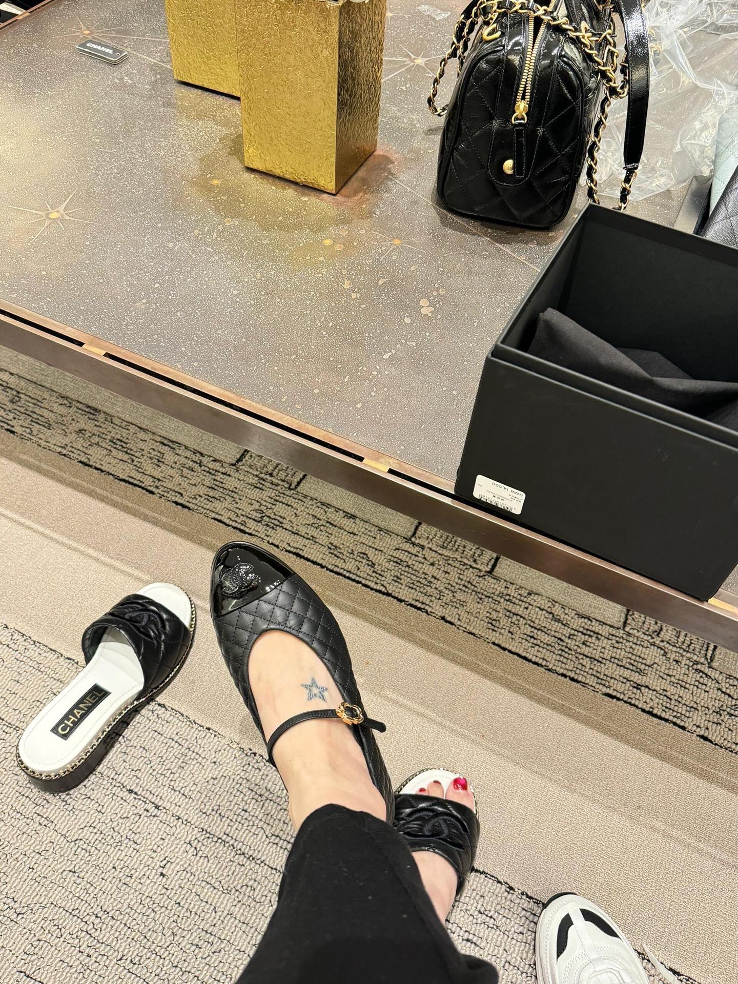 NO:468008,Black is very advanced, and the aura is instantly pulled when you put your feet on!  !  , single shoes19860909黑色就很高级 上脚瞬间气场拉！！,单鞋,Women's Shoes