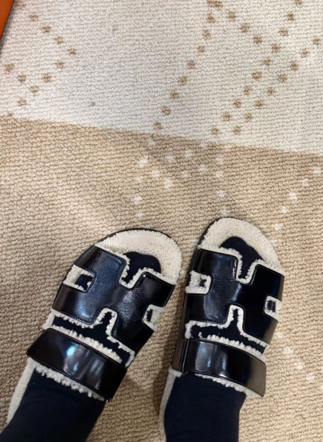 NO:545760,Wear casually in autumn and winter~ I am lazy and lazy~ I like it no matter how you wear it!  !  , fur shoes slippers19860909秋冬就随性穿啦～慵慵懒懒的～怎么穿都好看都喜欢！！,毛毛鞋拖鞋,slippers,Women's Shoes