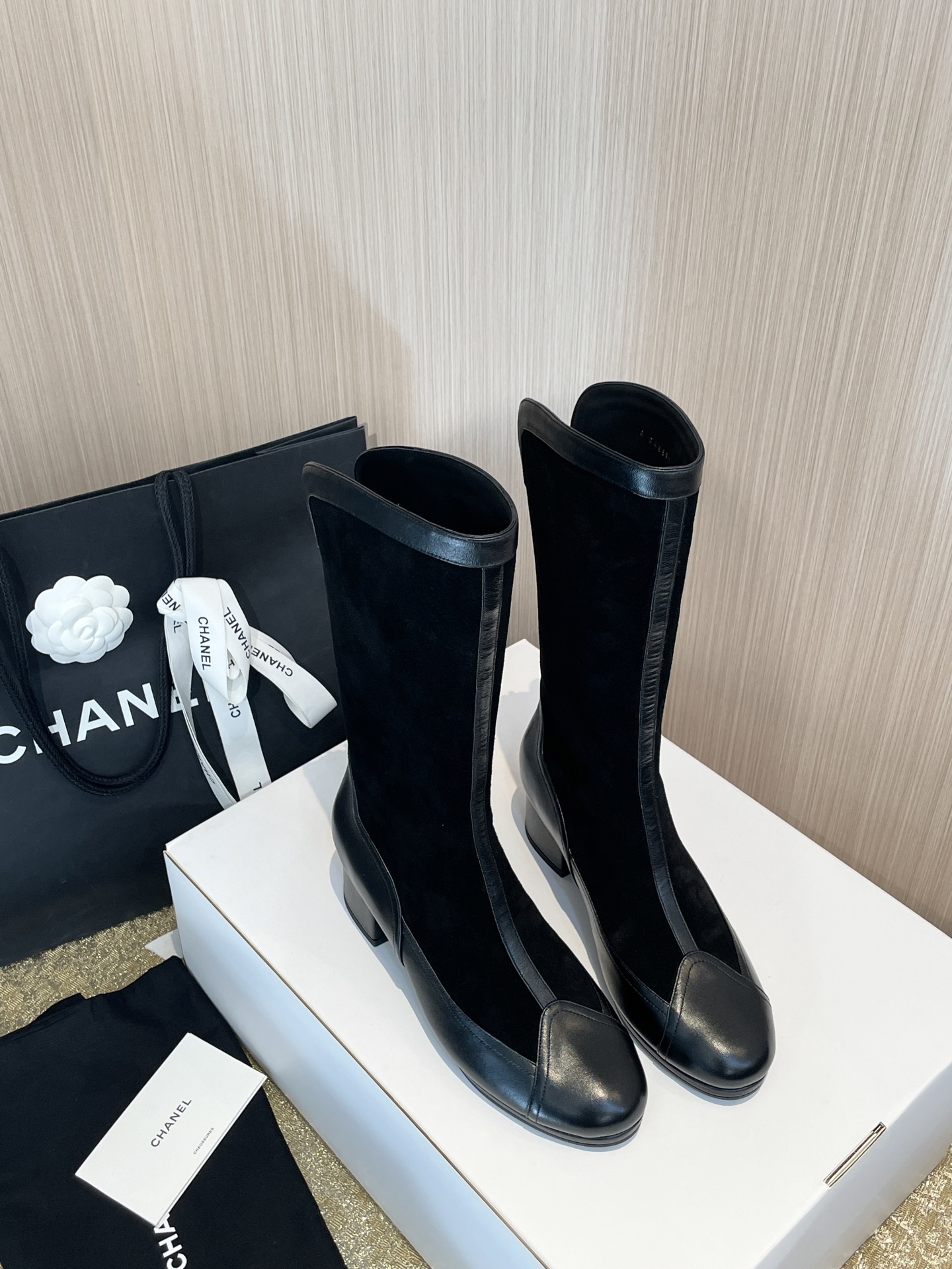 ✈️ 𝗖𝗛*𝗔𝗡𝗟|| 𝟐𝟎𝟐𝟓𝐀 “ ”// ‼️‼️ 𝐙𝐆 5.5cm ‼️ ⚠️ ⚠️⚠️ ✈️ ⇢✈𝐒𝐈𝐙𝐄 35 36 37 38 39 40 Chanel Scarpe