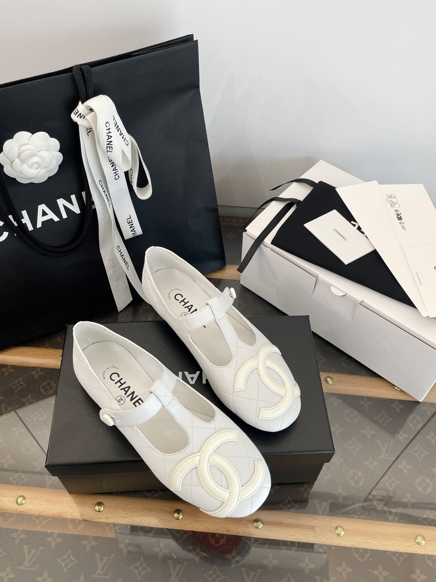CHANEL 春夏 メリージェーン ヴィンテージで上品な雰囲気～デイリーにも通勤にも万能 - 最高品質