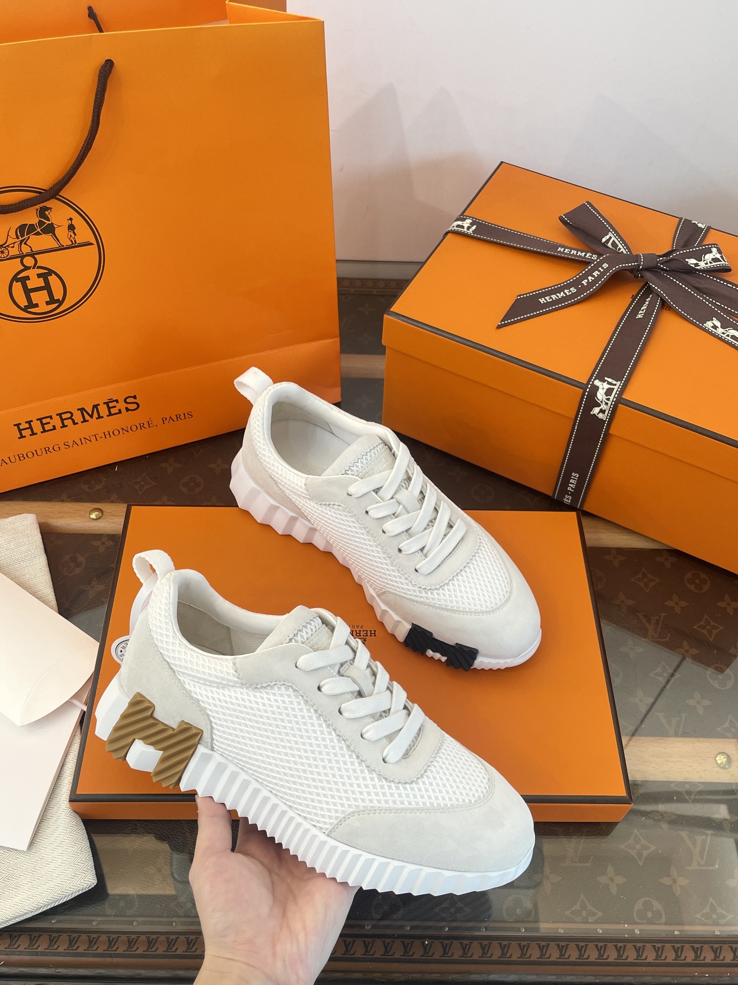 NO:563401,White mesh, casual shoes/sports shoes, sneakers19860909白色网面,休闲鞋/运动鞋,sneakers,Women's Shoes