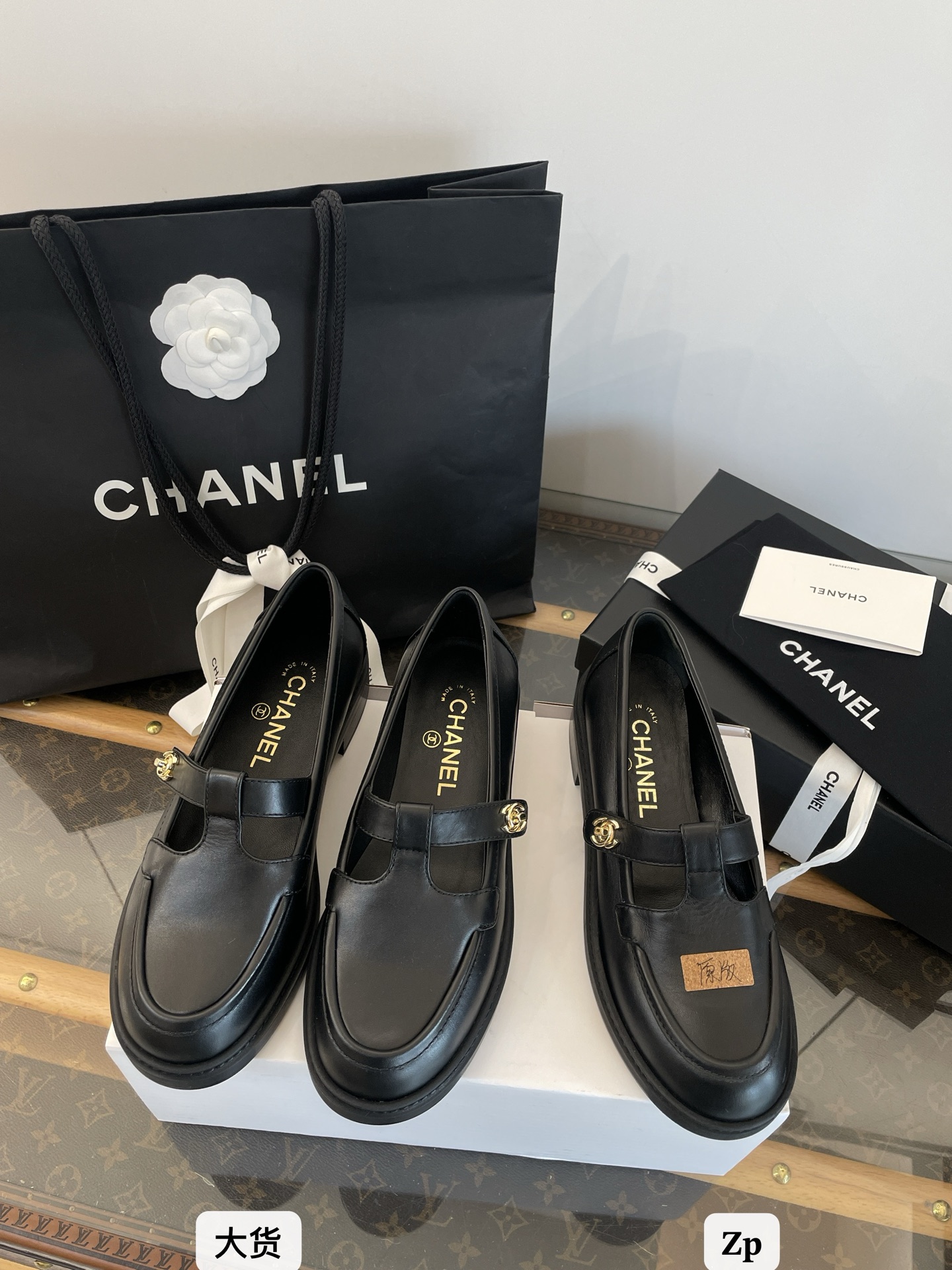 NO:614419,The original bulk product, the market exclusive purchase counter, the real super purchasing version!  Exactly the same ~ restoration degree 99, loafers, loafers19860909原版大货 市场独家购入专柜真正的超代购版本！ 分毫不差～还原度99,乐福鞋,loafers,Women's Shoes