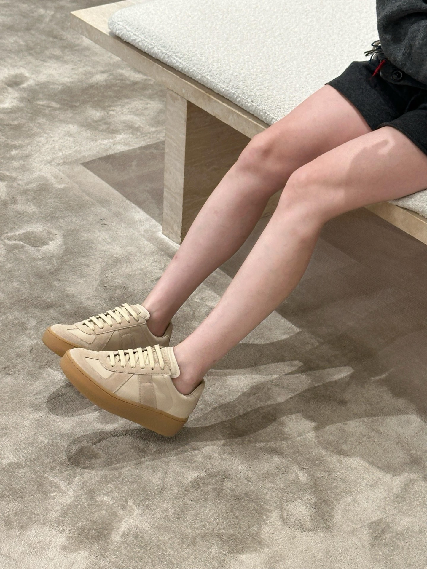 NO:647779,The super soft milk tea color is incomparable in matching, it can be matched with jeans, skirts, and suit pants!  !  ,casual shoes/sports shoes,sneakers,skirts,jeans,business suit19860909超温柔的奶茶色 搭配性简直无敌,牛仔裤、裙子、西装裤统统能搭！！,休闲鞋/运动鞋,sneakers,skirts,jeans,business suit,Women's Shoes