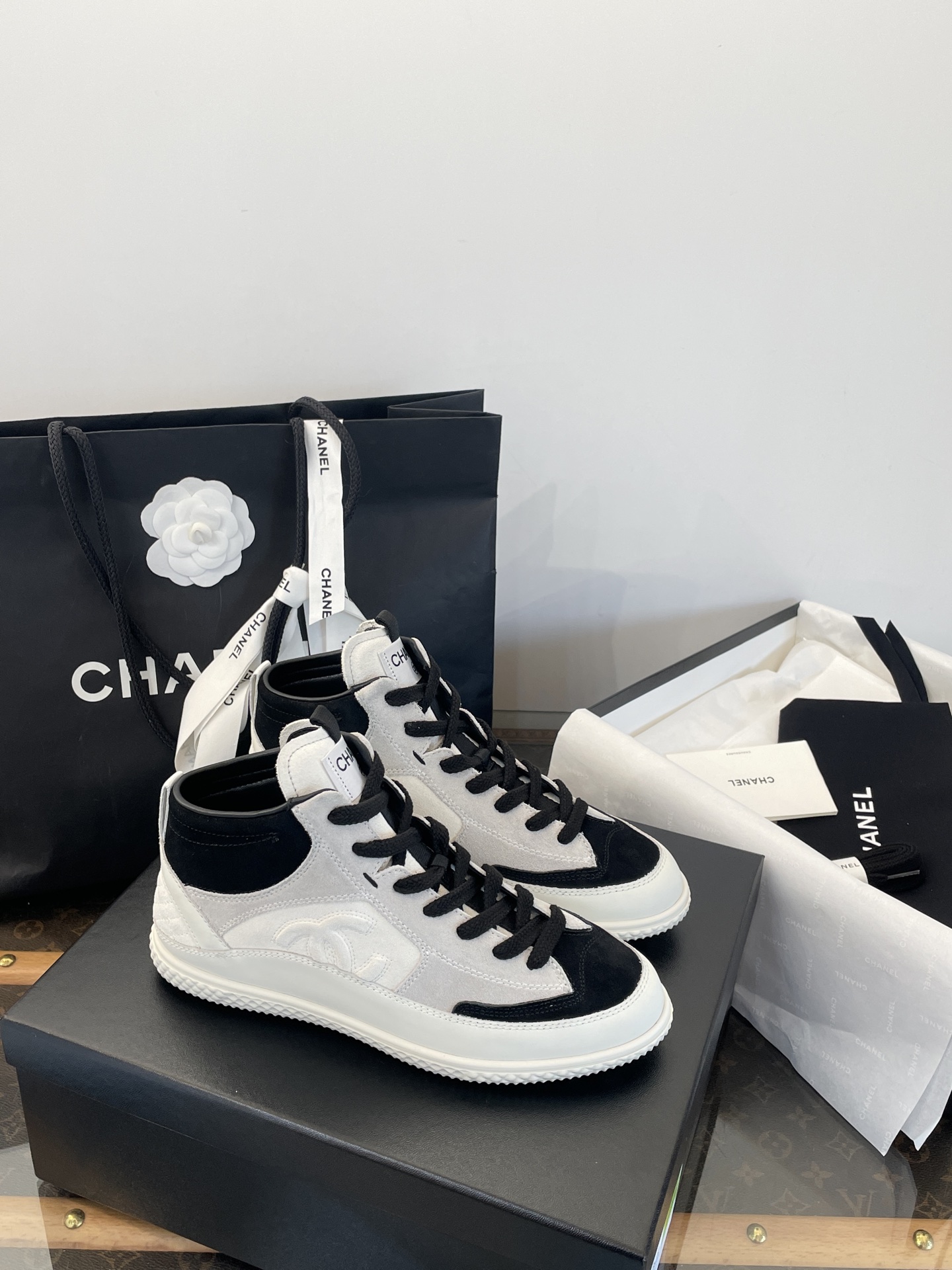CHANEL カジュアルスニーカー ヴィンテージで上品な雰囲気～デイリー通勤にも万能 - トップクオリティ