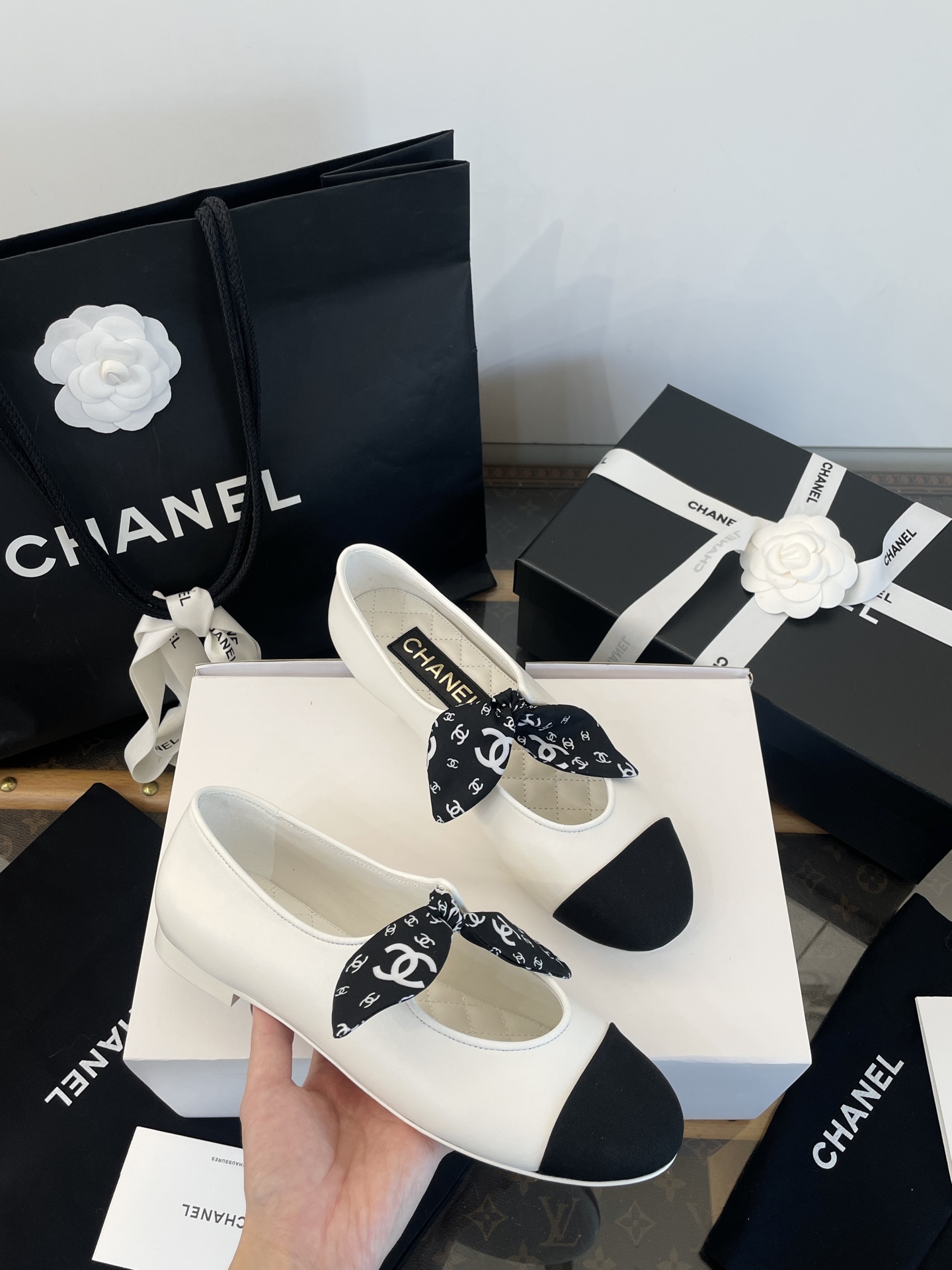 CHANEL 春夏 メリージェーン ヴィンテージで上品な雰囲気～デイリーにも通勤にも万能 - 最高品質