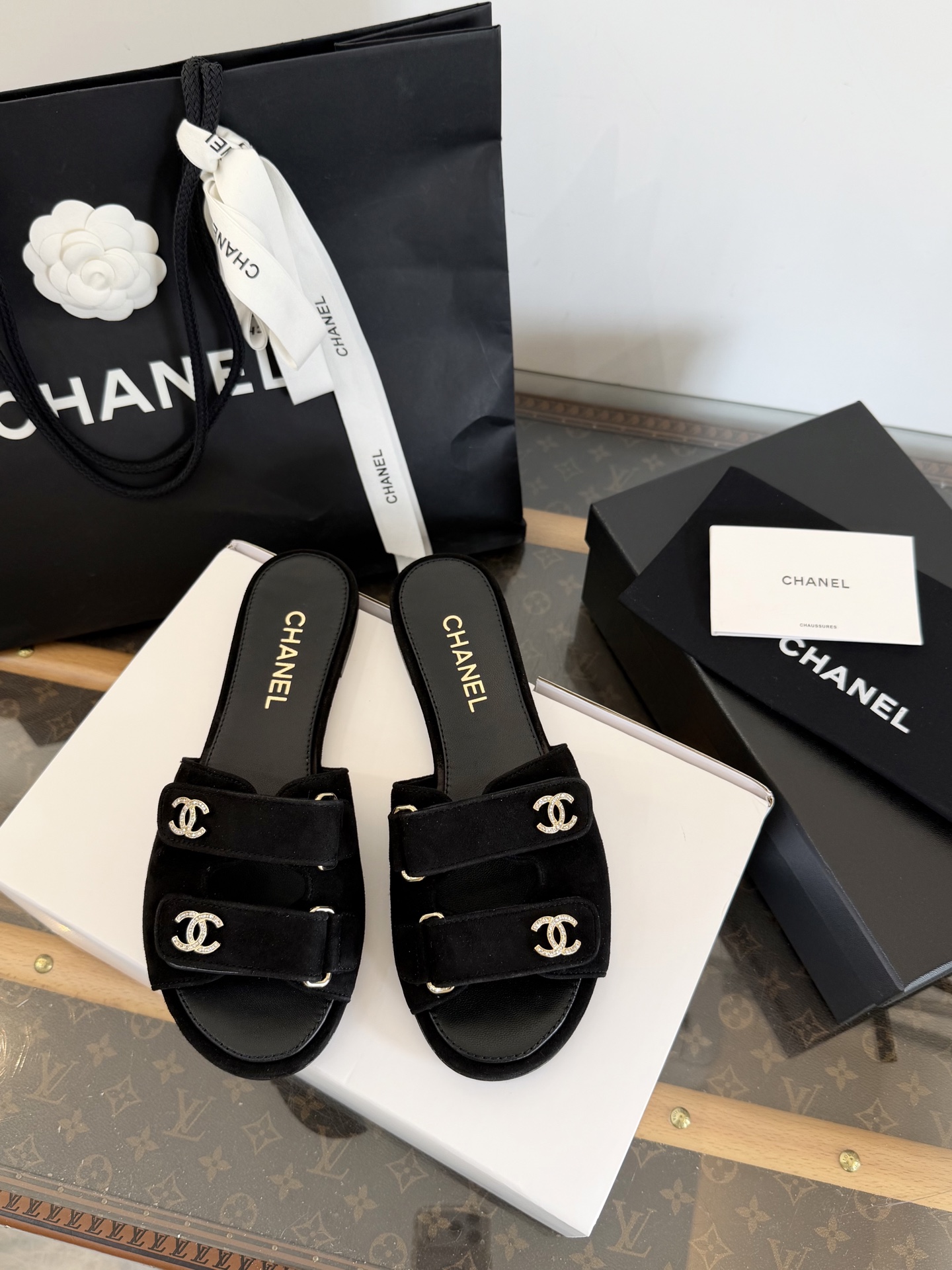 CHANEL 春夏 フラットサンダル ビーチサンダル 肌を白く見せて～上品な雰囲気 -トップ品質