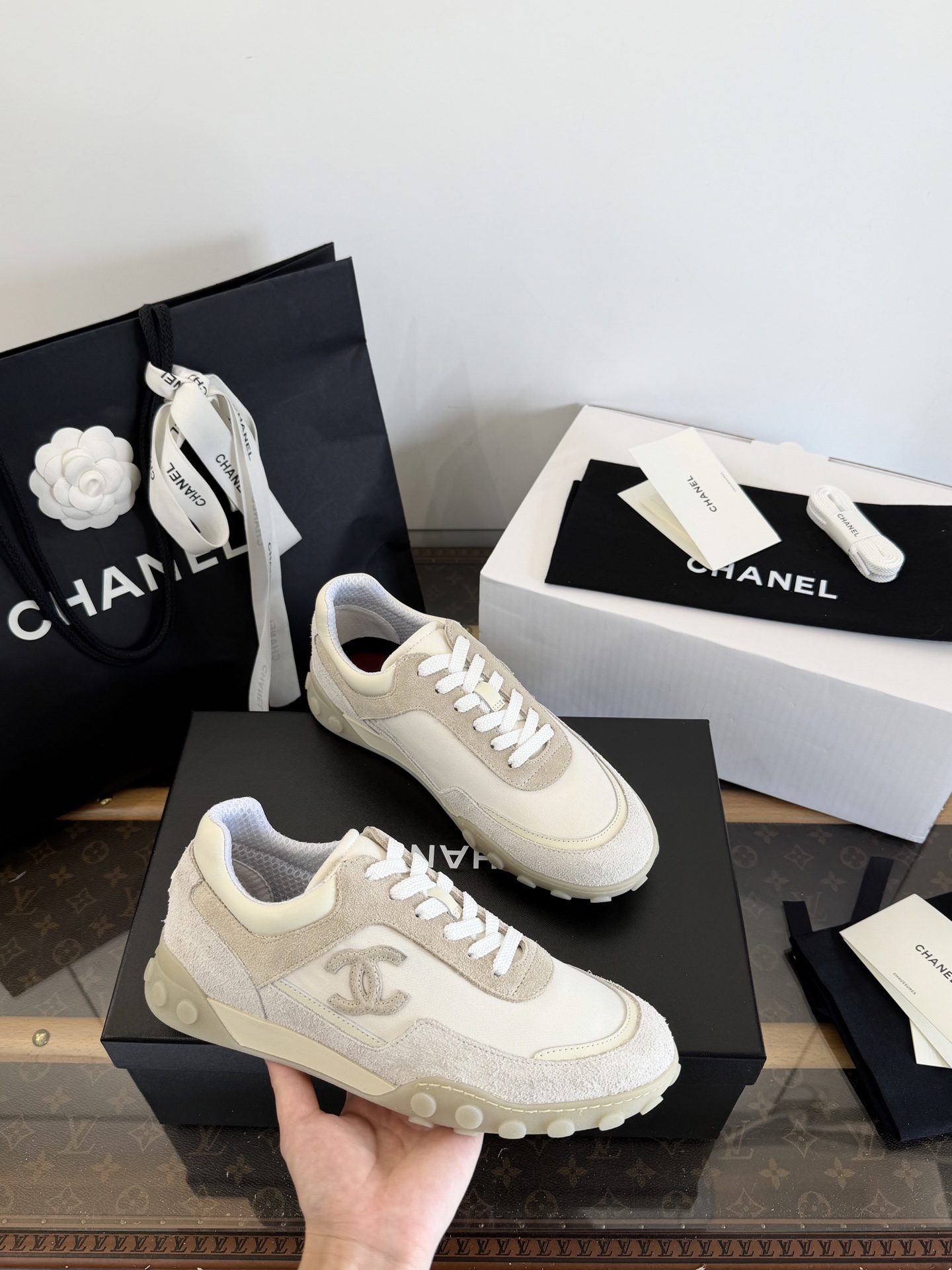 CHANEL カジュアルスニーカー ヴィンテージで上品な雰囲気～デイリー通勤にも万能 - 最高品質