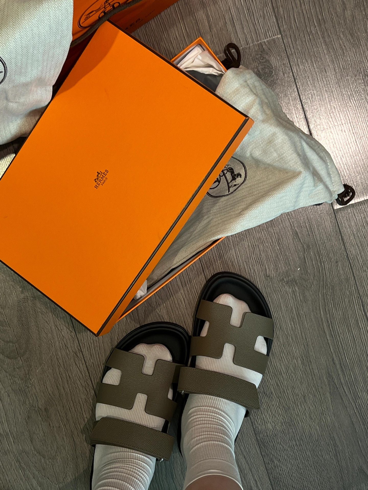 NO:888687,One step on the feet, perfect for wearing, clean and comfortable, no burden for walking, slippers, slippers19860909一脚蹬 上脚绝了 干净利落 舒服随性 行走无负担,拖鞋,slippers,Women's Shoes