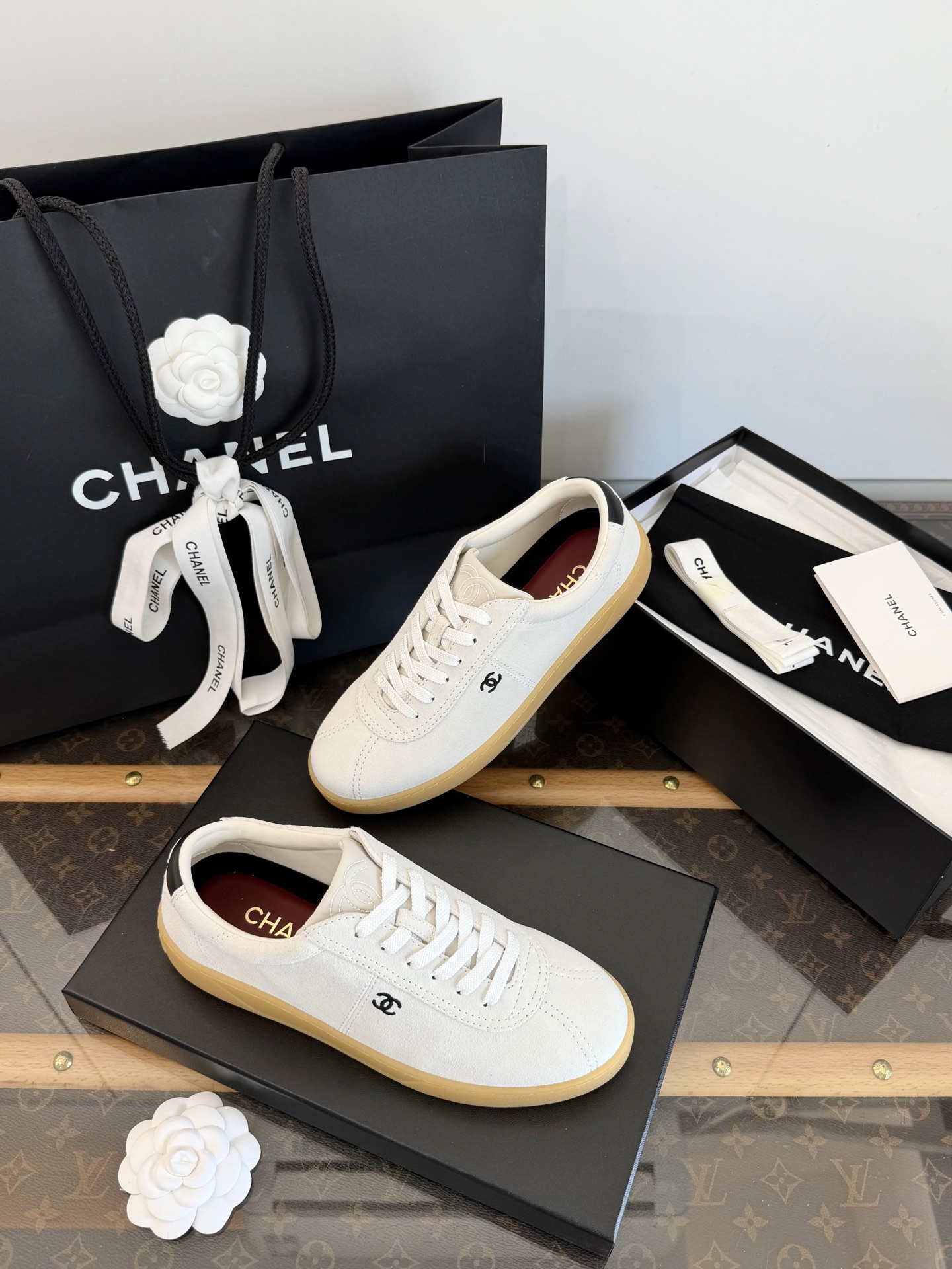 CHANEL カジュアルスニーカー ヴィンテージで上品な雰囲気～デイリー通勤にも万能 - トップクオリティ