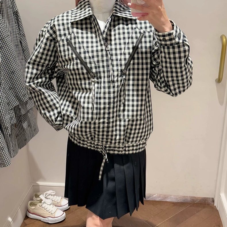 Article Summary: Queen’s Thong Coat and the Color at the Tip of the Heart - 图片 9