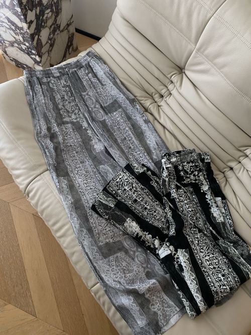 Vintage Printed Straight-Leg Pants - Comfortable & Stylish for Vacation 14 Vintage Printed Straight-Leg Pants – Comfortable & Stylish for Vacation