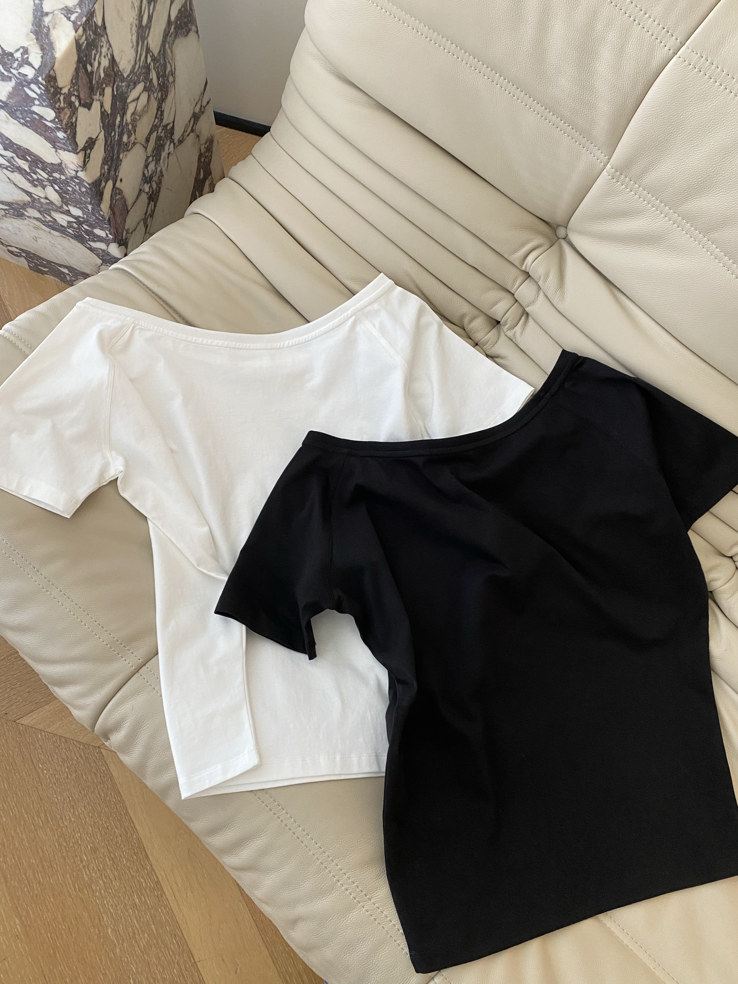 Shell Vacation Off-Shoulder T-Shirt: Stylish, Comfortable, and Versatile Top 6 i1749456903292 1880 0 4