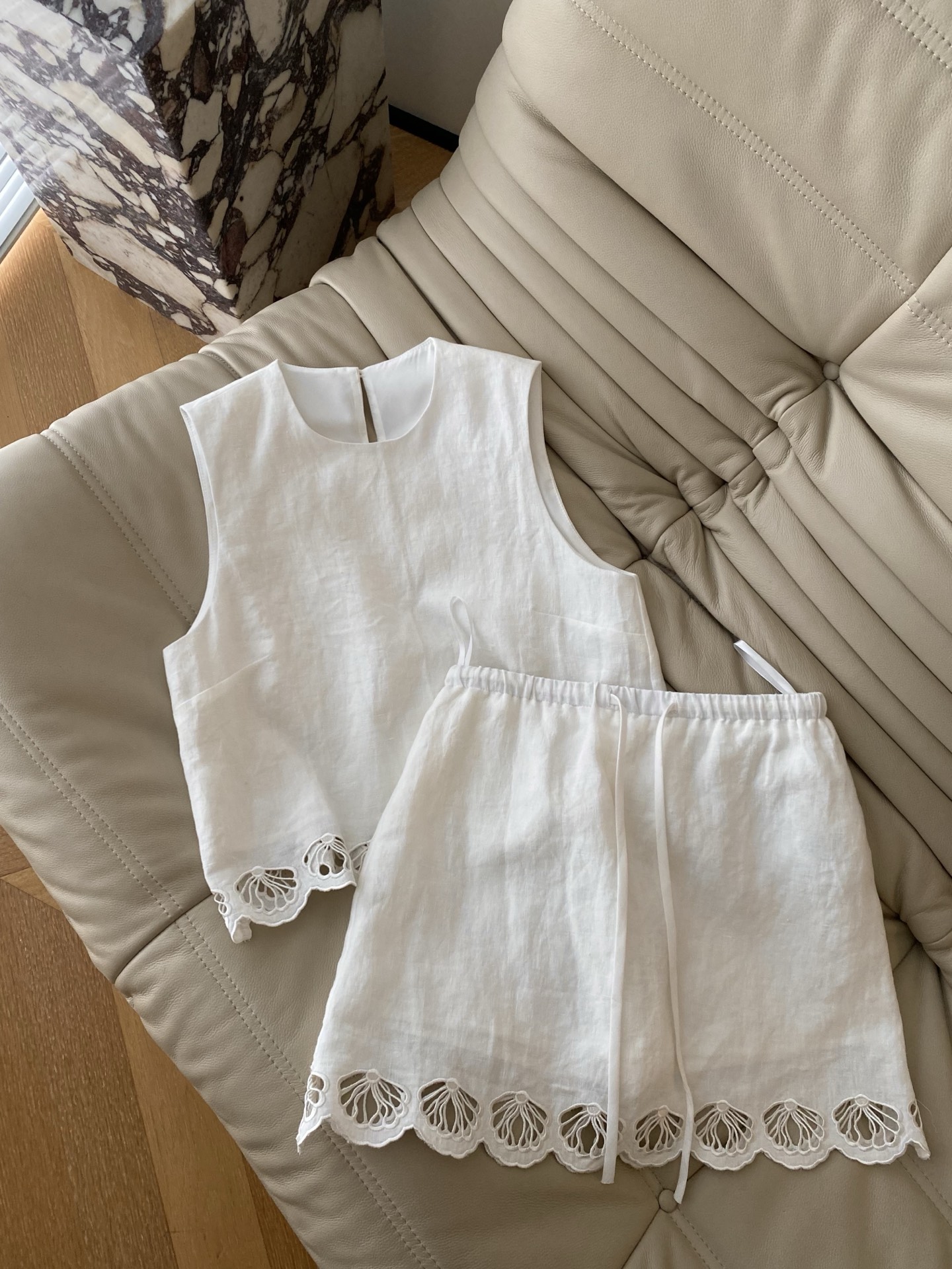 Elegant Linen Vest and Skirt Set with Scalloped Detail 2 i1749544424127 1076 0 0
