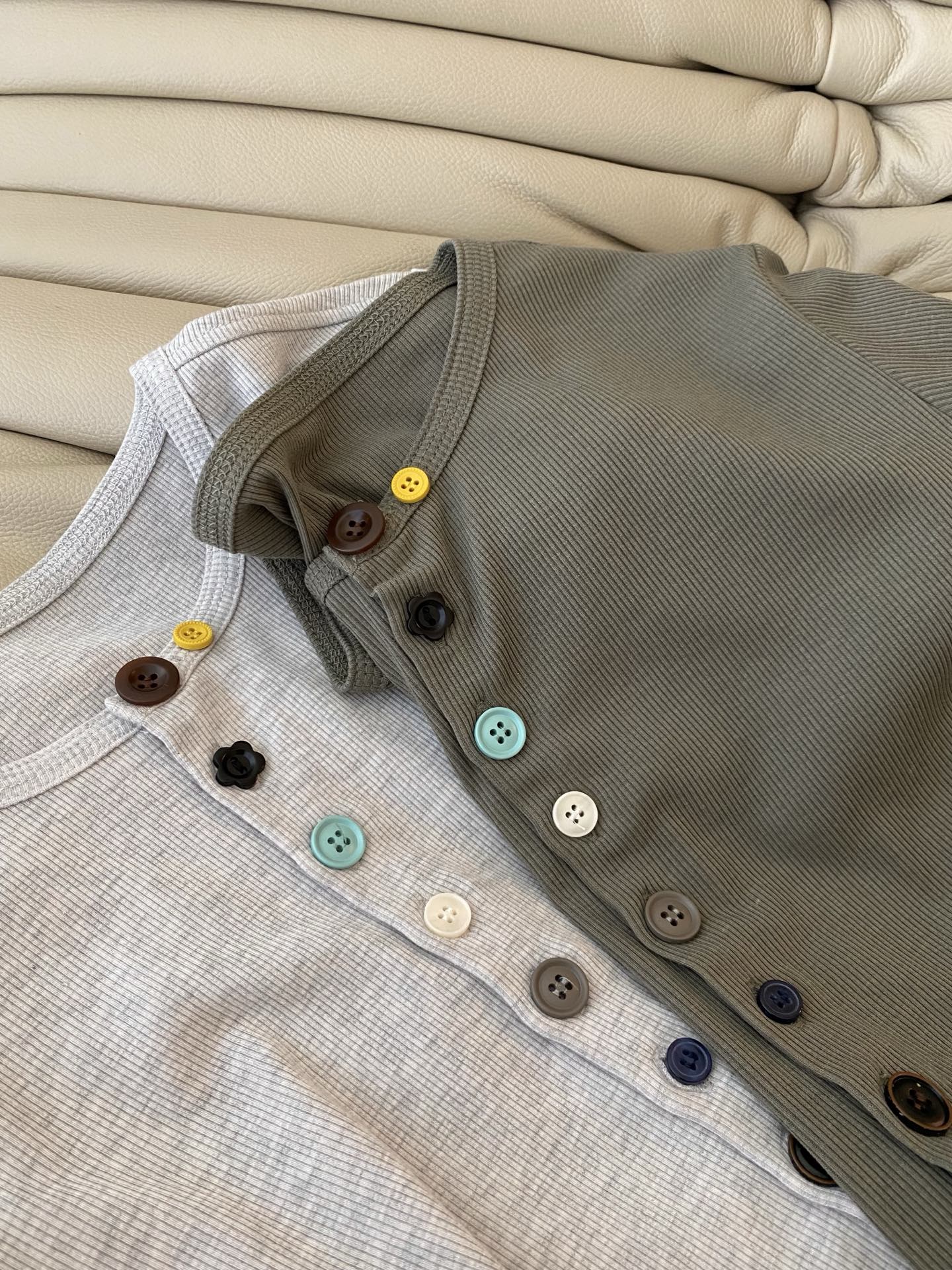 Women's Slim Fit Ribbed Knit Cardigan T-Shirt with Colorful Buttons 5 i1750673945987 1577 0 3