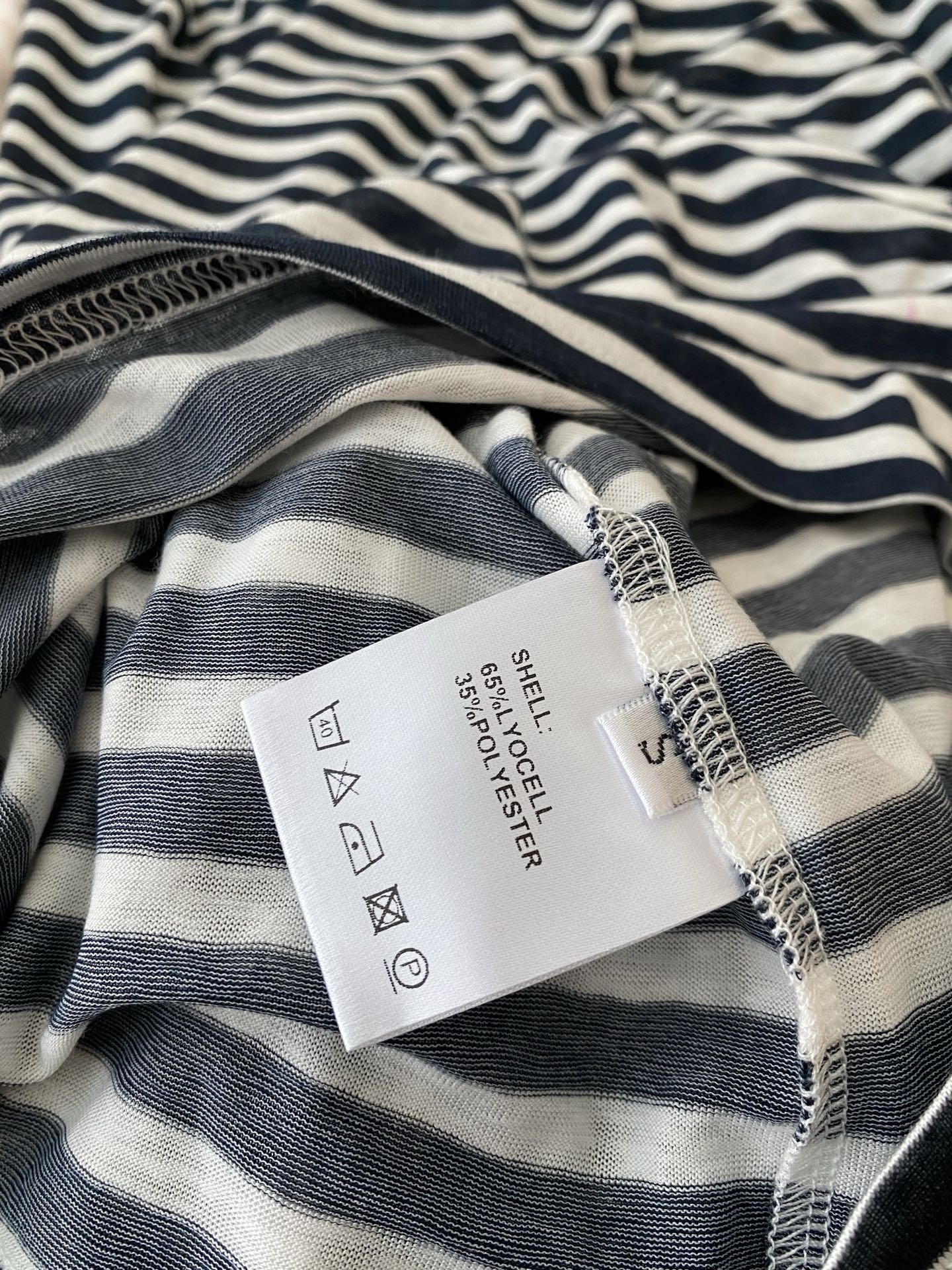 Striped Sun Protection Top with Tie Detail - High Elasticity Cotton 9 i1752487228129 2177 0 7