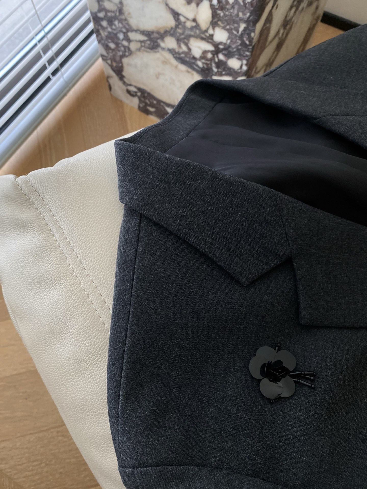 Elegant Beaded Wool-Blend Blazer - Modern Tailored Fit, Autumn/Winter Collection 7 i1756195939196 354 0 5