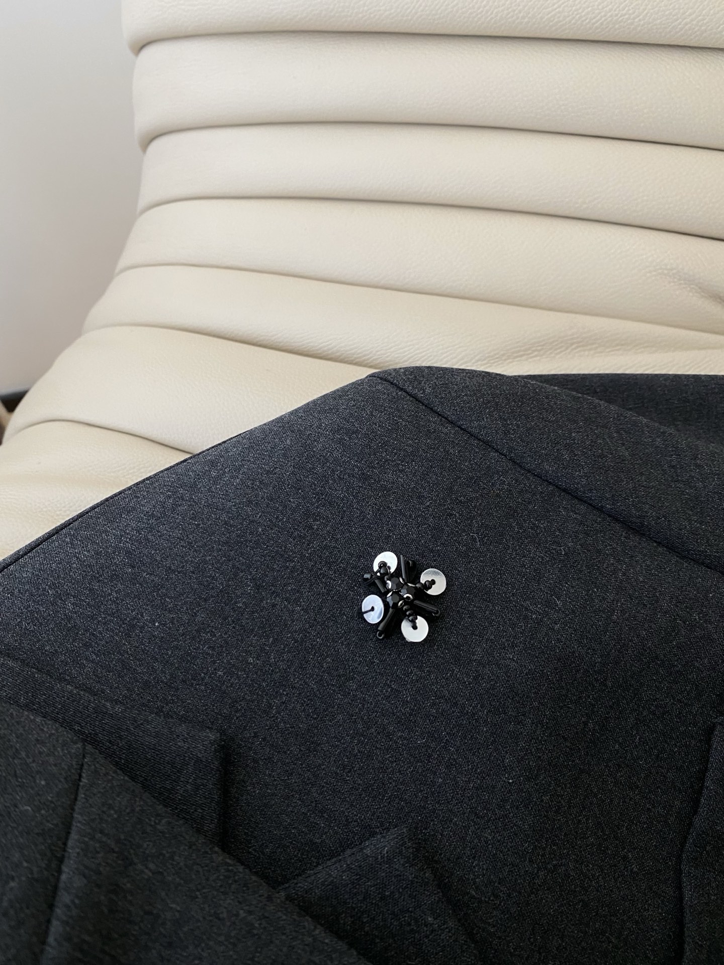 Elegant Beaded Wool-Blend Blazer - Modern Tailored Fit, Autumn/Winter Collection 5 i1756195940726 7161 0 3