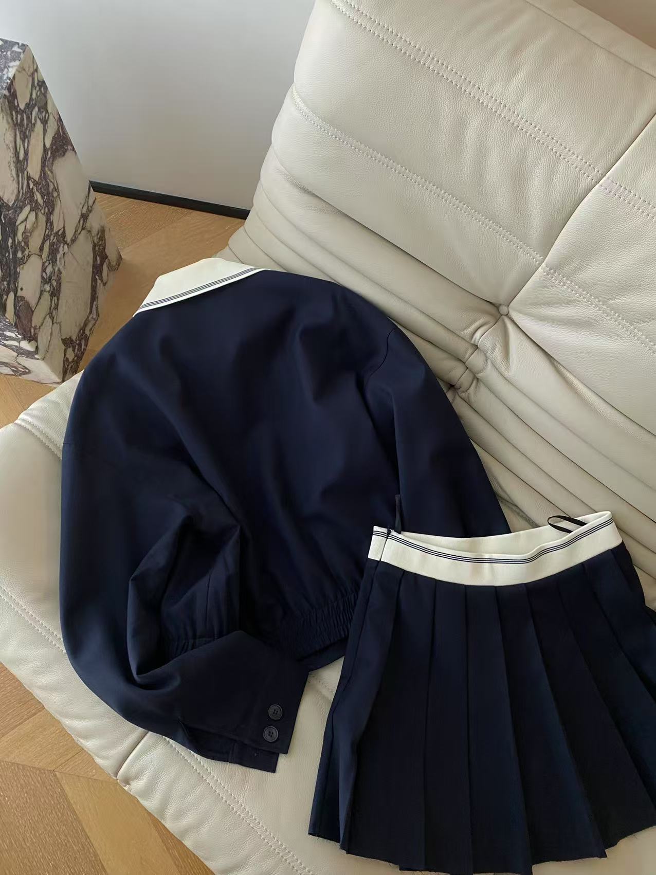 Miu Miu Wool Blend Pleated Skirt Set with Color Block Collar 8 i1756719855353 3888 0 6