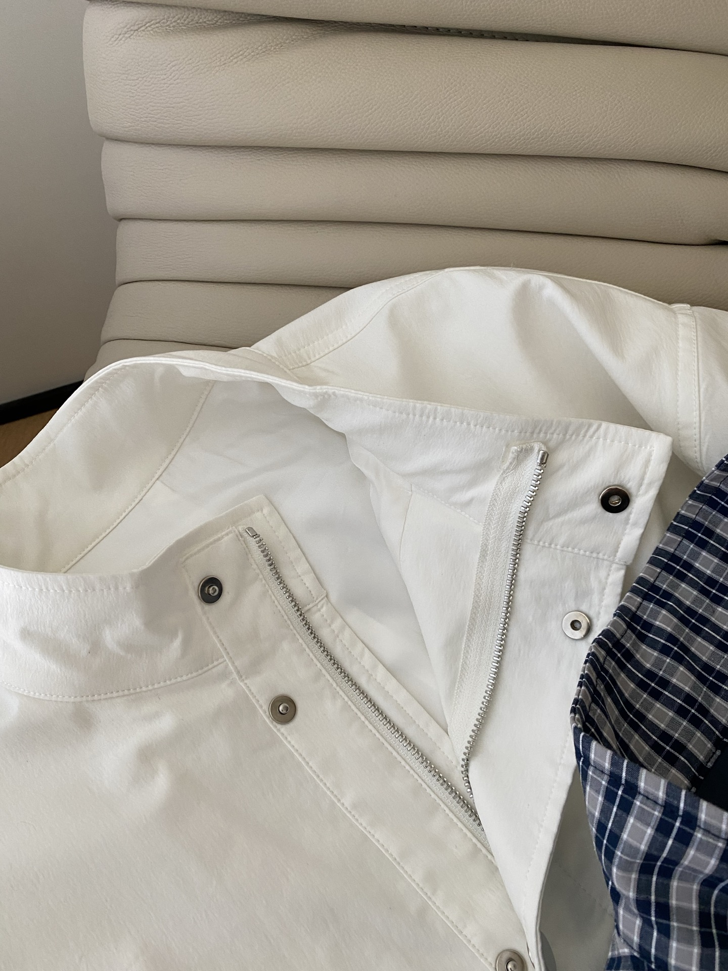 Cotton Blend Polo Jacket with Embroidered Logo & Zipper Pocket - Casual Fit 4 i1756805633365 1125 0 2