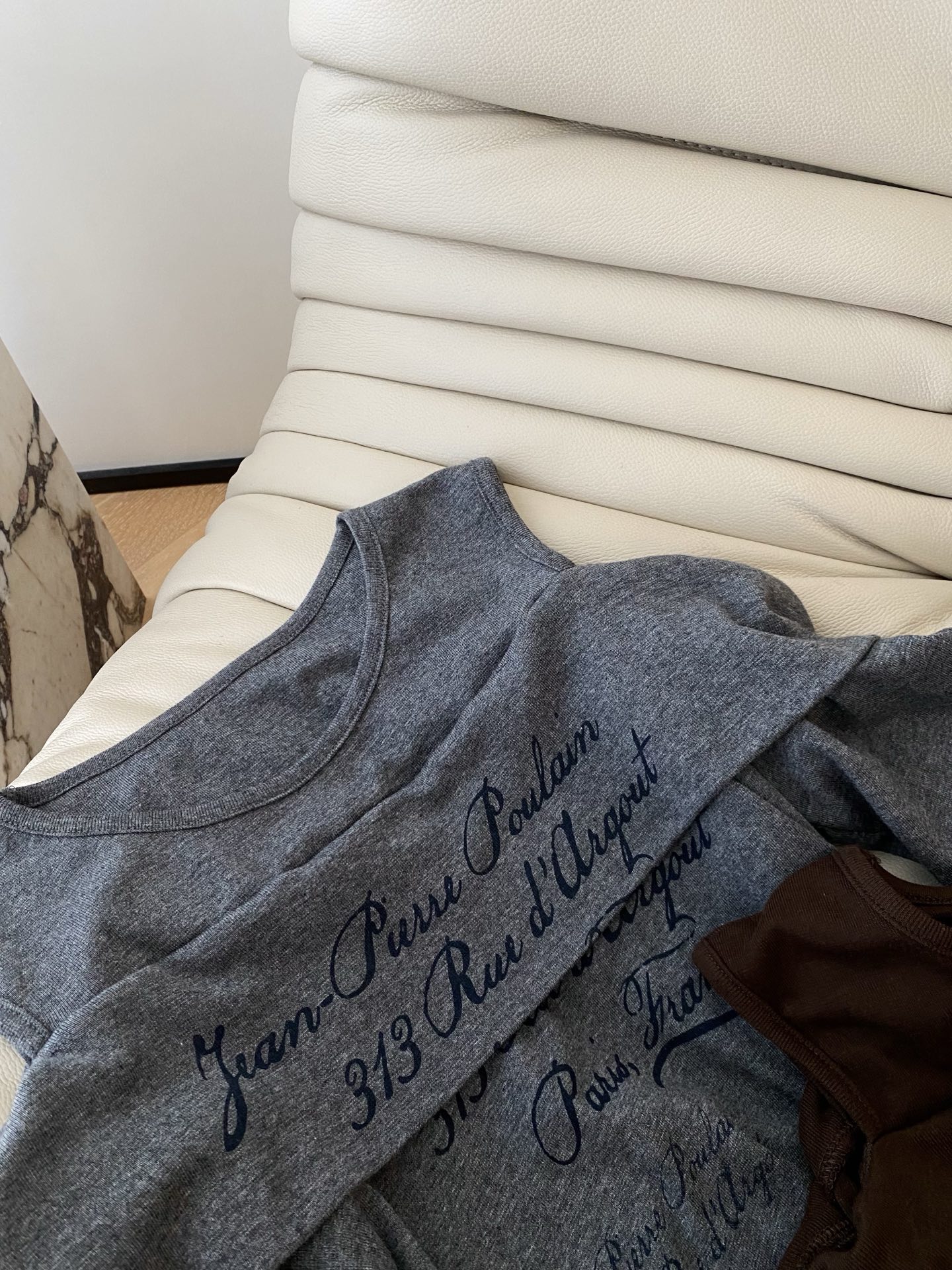 Women's Two-Piece Off-Shoulder T-Shirt with American Lettering - Chic & Stylish 6 i1757234676987 4779 0 5