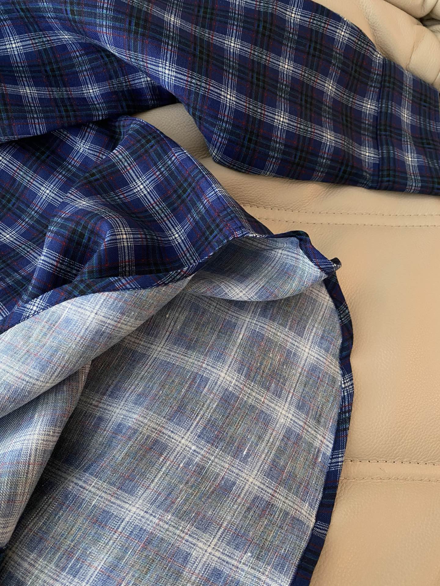 Oversized Plaid Flannel Shirt: Classic Style for All Seasons 5 i1757325072556 7223 0 3