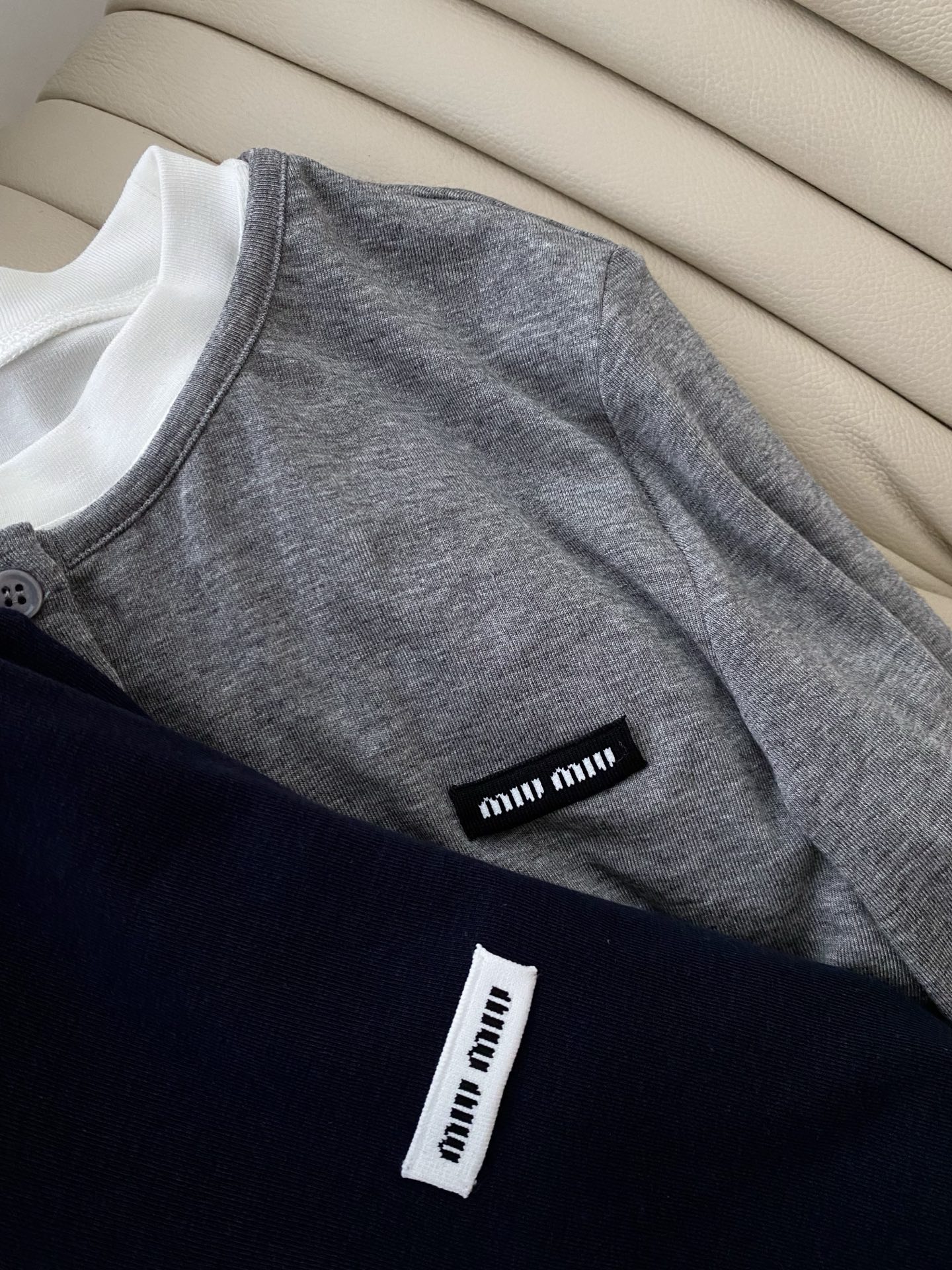 Miu-Inspired Two-Piece Long Sleeve Top in Wool-Blend Fabric 6 i1757850396954 1611 0 4