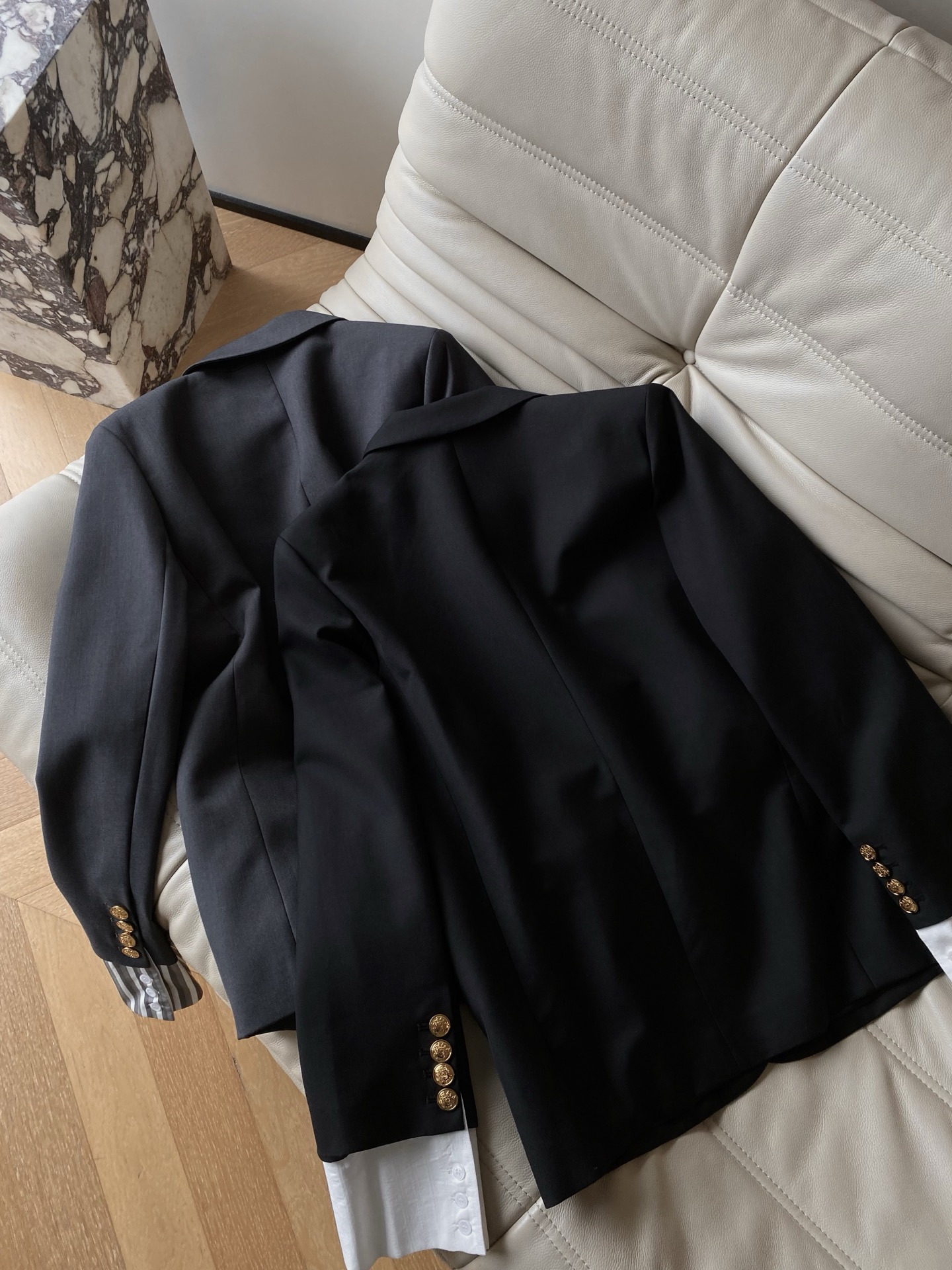 Wool Blend Blazer with Contrast Trim - Stylish & Comfortable Outerwear 9 i1758191172705 6613 0 7