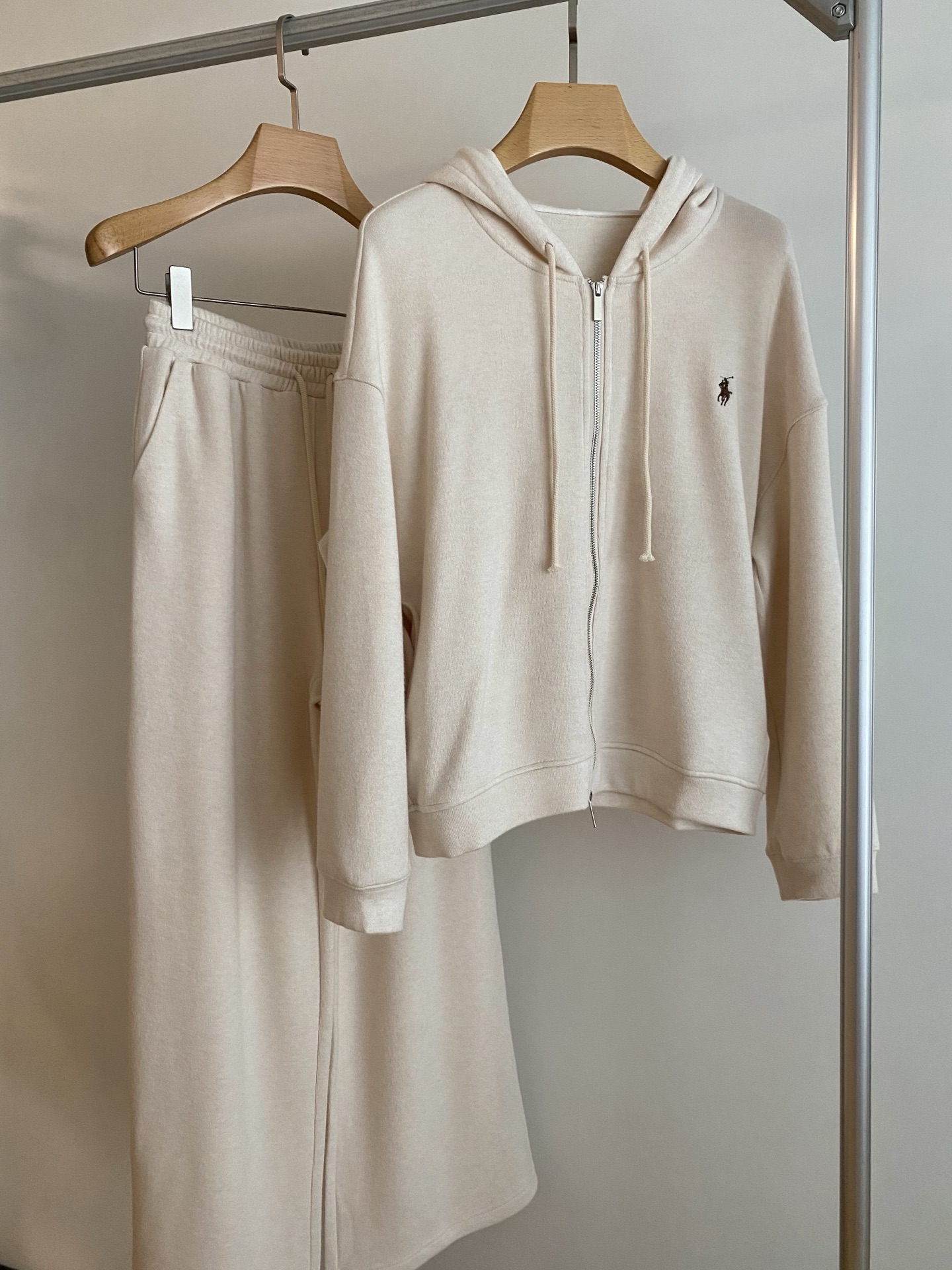Cotton Blend Embroidered Polo Hoodie & Pants Set - Autumn/Winter Collection 3 i1759399344190 4457 0 1