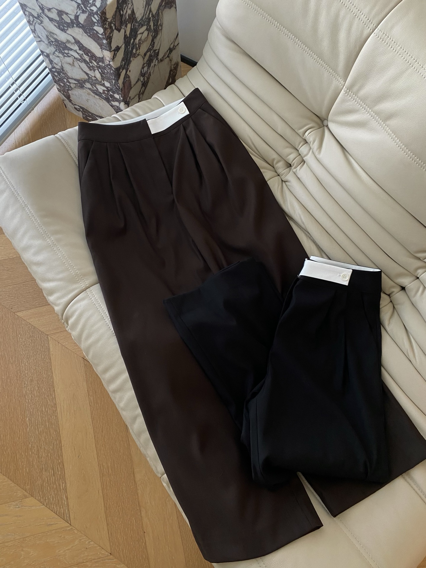 25。F秋冬 都市通勤时髦撞色休闲裤 优选优质羊毛生产加上混纺技术生成面料质感提升更高一级自带复古滤镜色