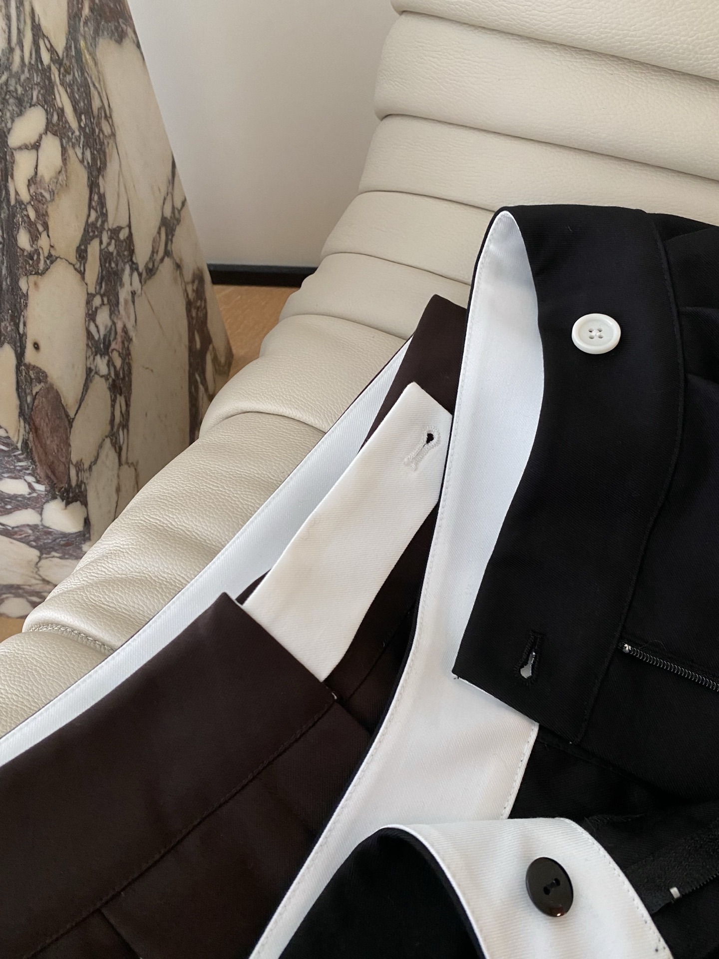 25。F秋冬 都市通勤时髦撞色休闲裤 优选优质羊毛生产加上混纺技术生成面料质感提升更高一级自带复古滤镜色