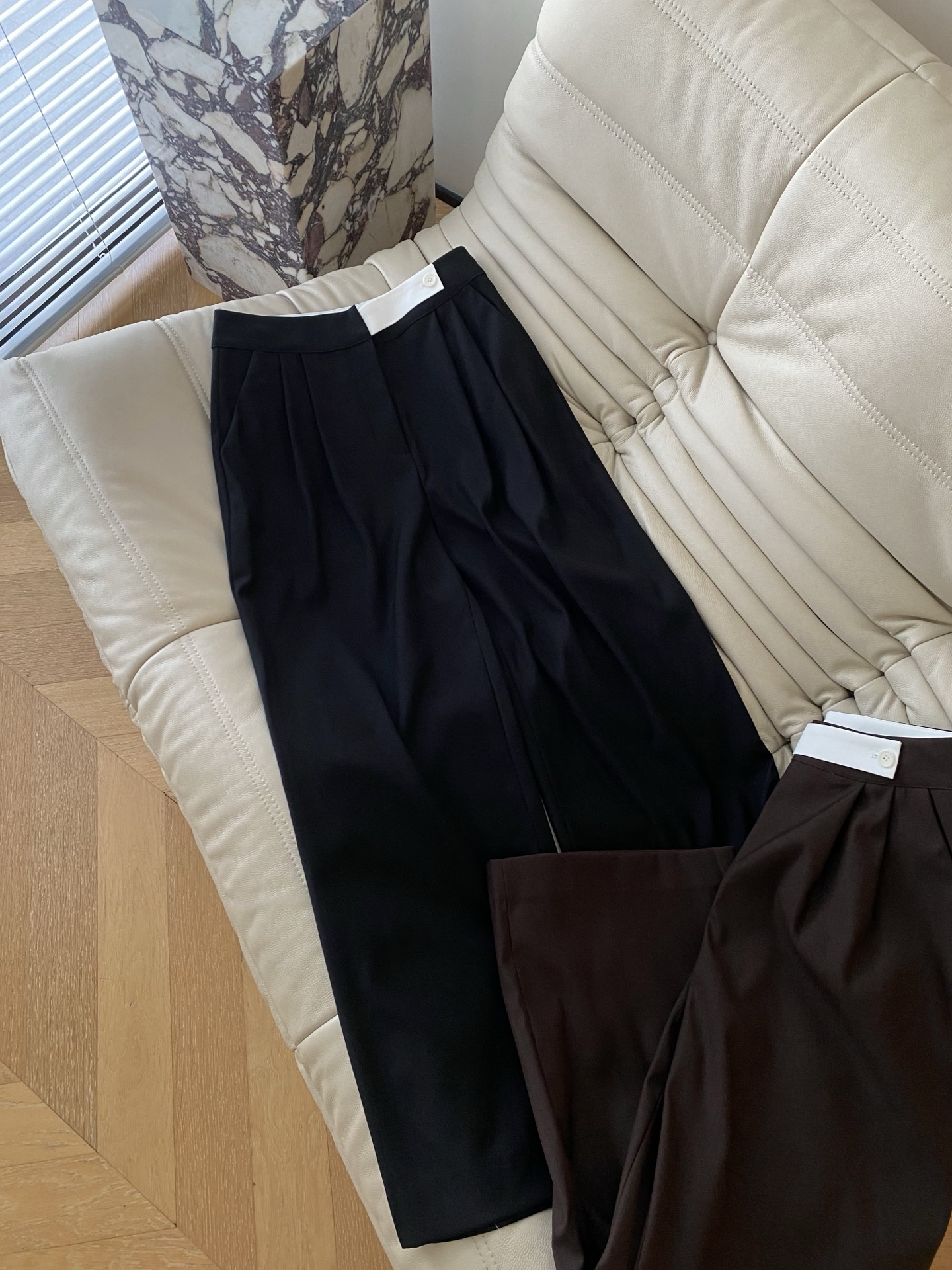 25。F秋冬 都市通勤时髦撞色休闲裤 优选优质羊毛生产加上混纺技术生成面料质感提升更高一级自带复古滤镜色