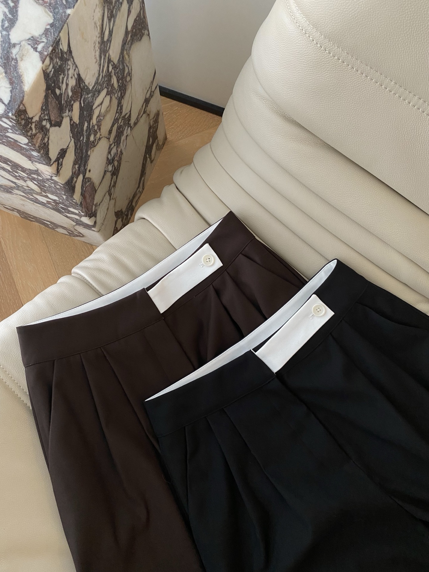 25。F秋冬 都市通勤时髦撞色休闲裤 优选优质羊毛生产加上混纺技术生成面料质感提升更高一级自带复古滤镜色