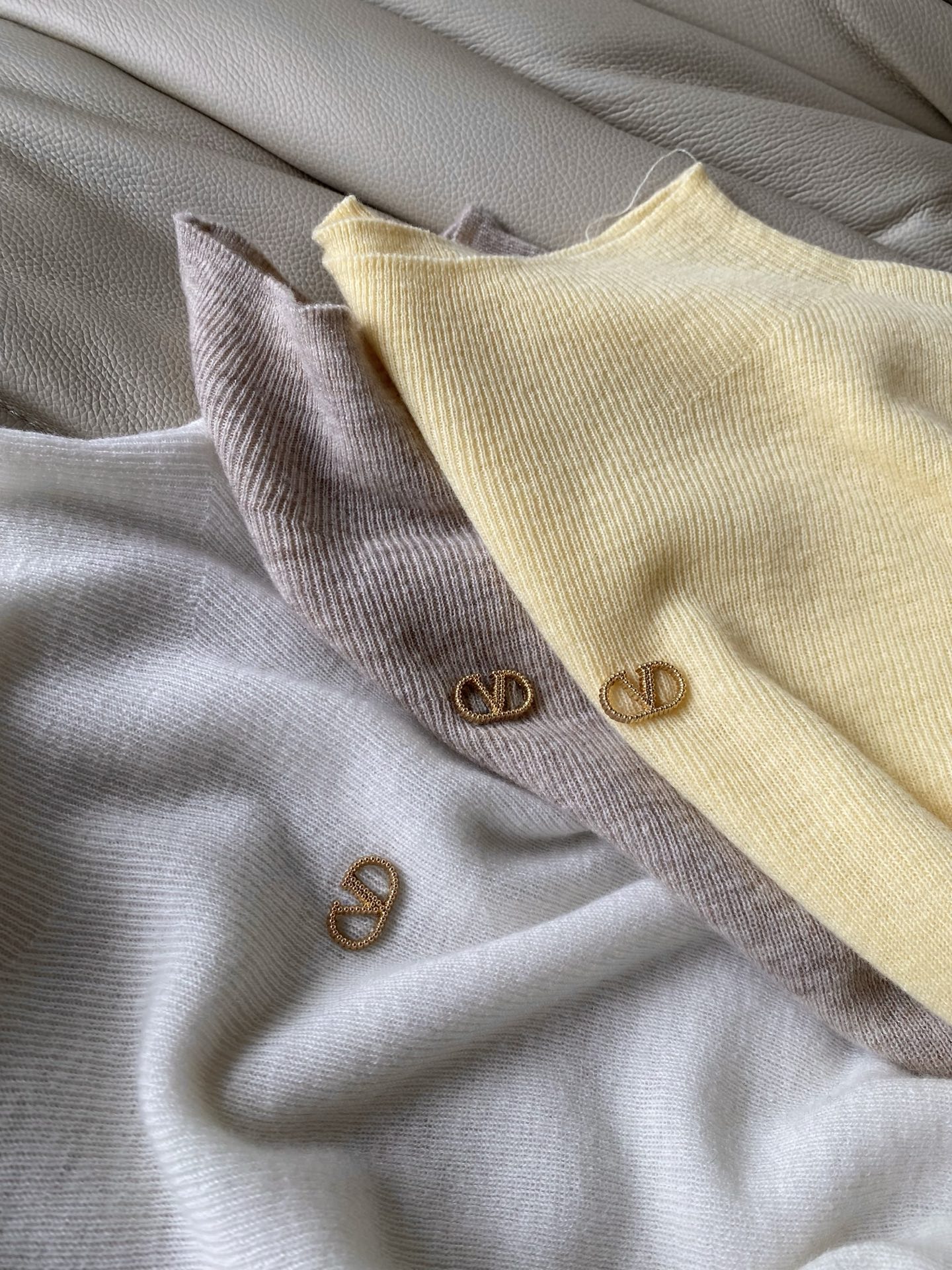 Women's Wool Turtleneck Sweater - Soft, Warm, and Stylish Fall/Winter Layering 6 i1761126944223 8099 0 4