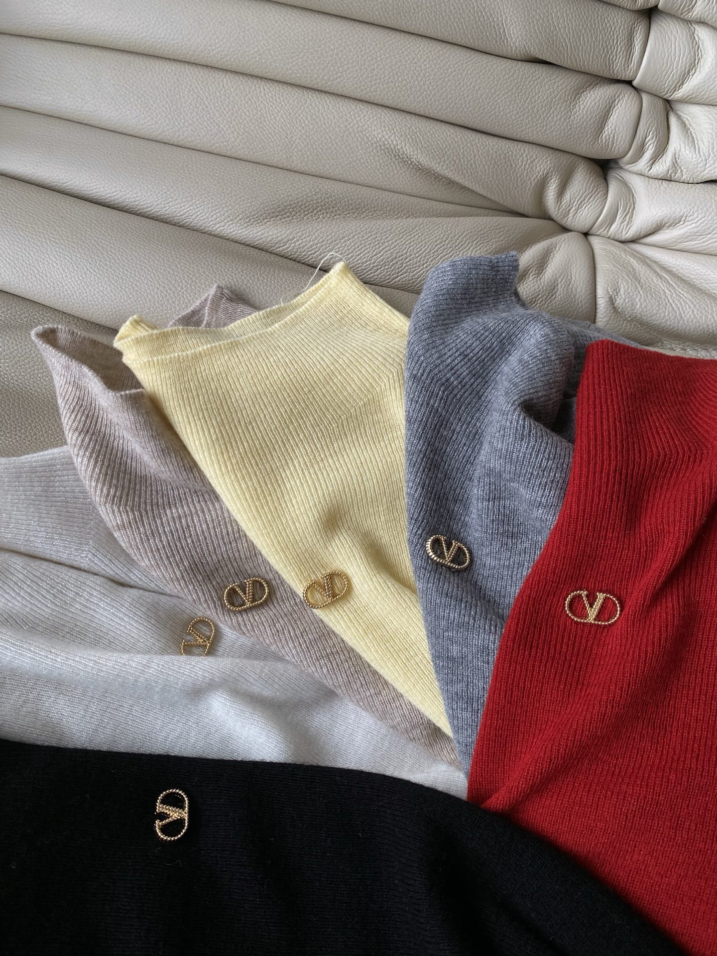 Women's Wool Turtleneck Sweater - Soft, Warm, and Stylish Fall/Winter Layering 5 i1761126945285 9758 0 3