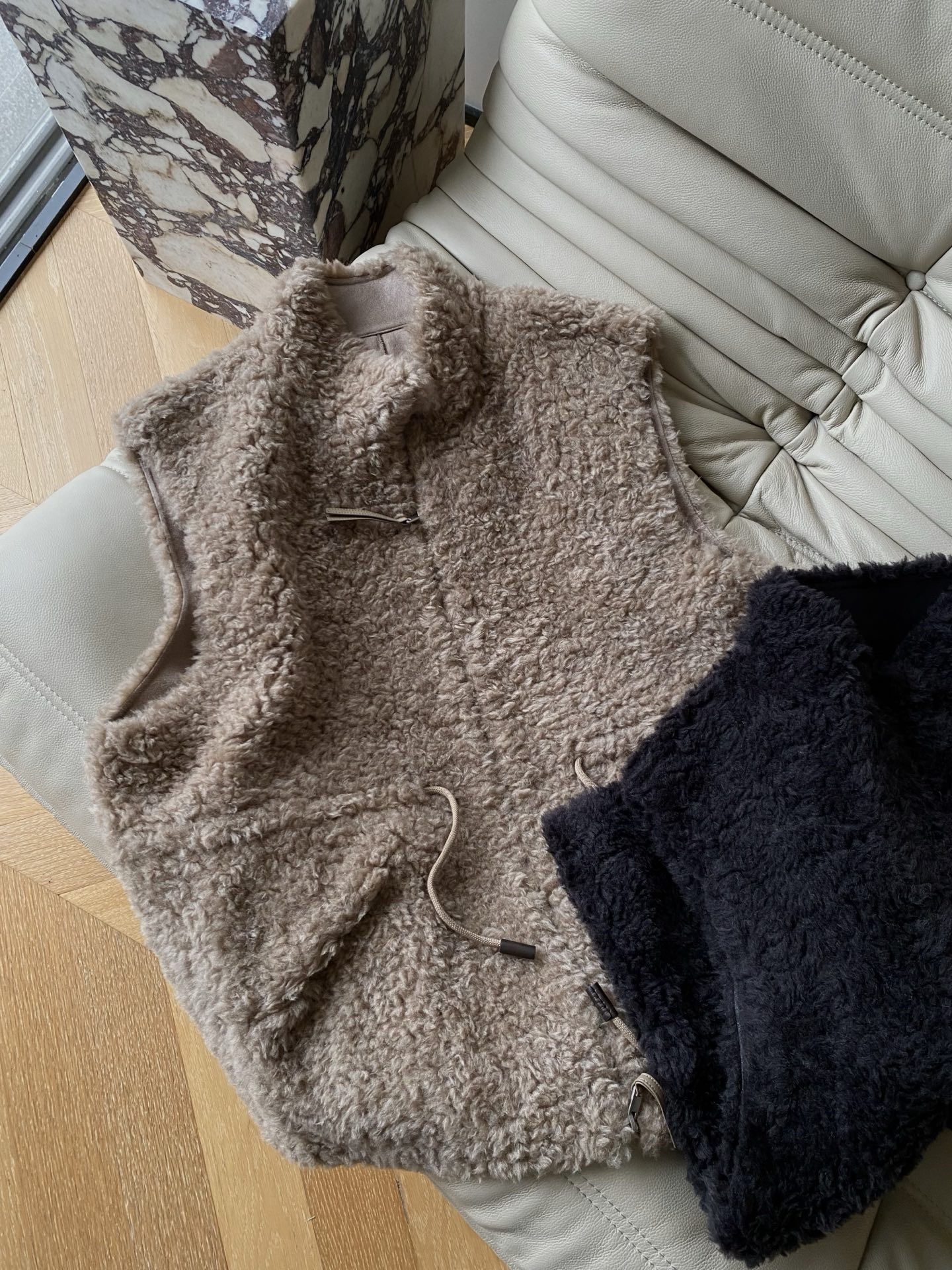 Cozy Drawstring Lamb Wool Vest - Warm Tones, Soft, and Versatile 6 i1761129939065 915 0 4
