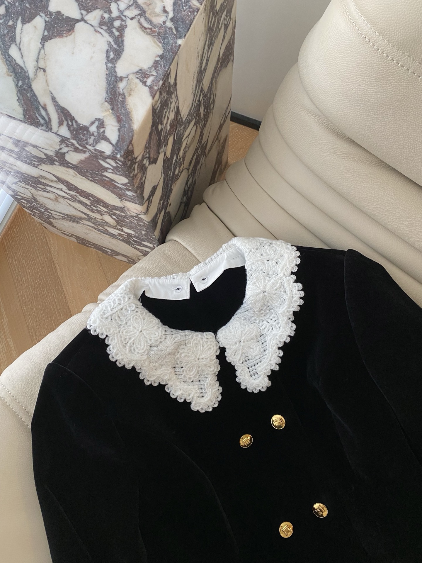 Elegant Velvet Dress with White Lace Peter Pan Collar 3 i1761299861352 8704 0 1
