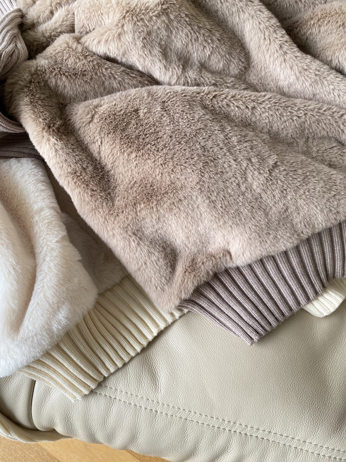 Cozy Fleece Knit Patchwork Jacket - Soft Plush Texture, Chic Design - 25PF 8 i1761554453712 2611 0 6