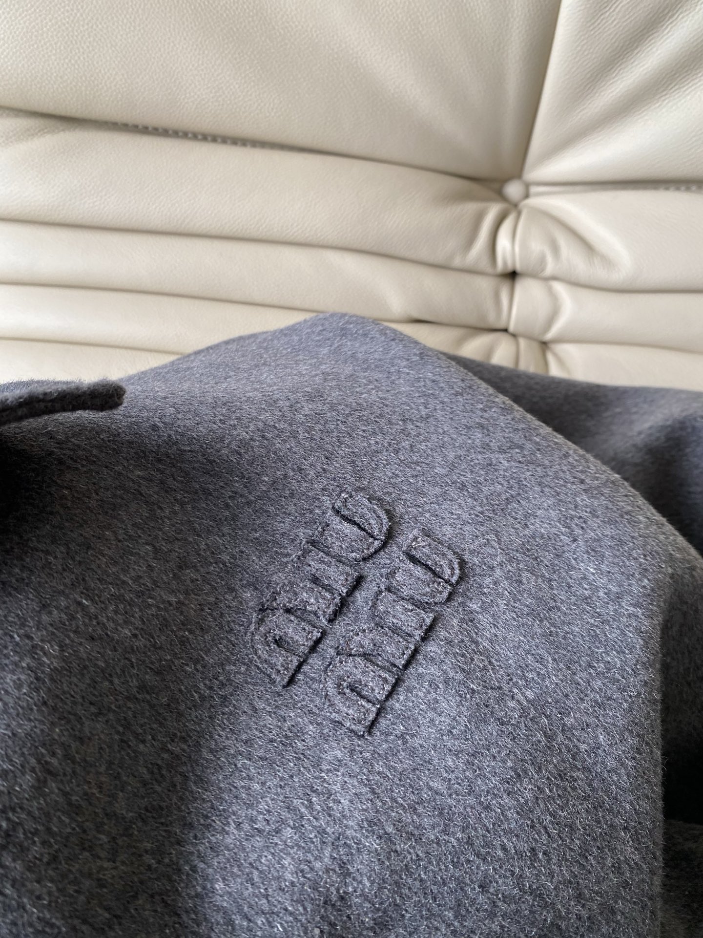 Miu Miu Style Gray Woolen Suit: Collar Coat and Skirt Set 5 i1761727647616 2963 0 3