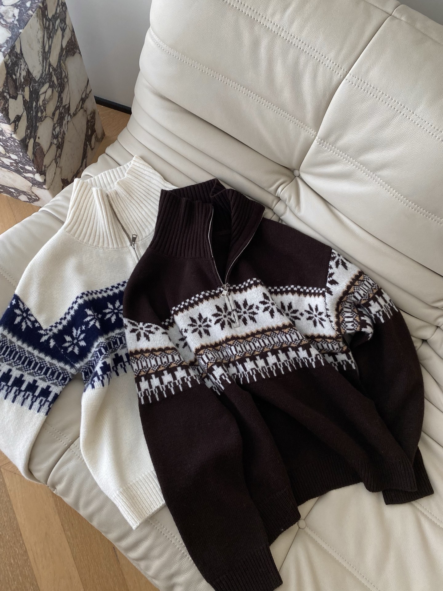 25。F秋冬 「圣诞氛围」费尔岛花纹半拉链毛衣 复古费尔岛花纹自带节日氛围感 半拉链立领设计随性又有腔调