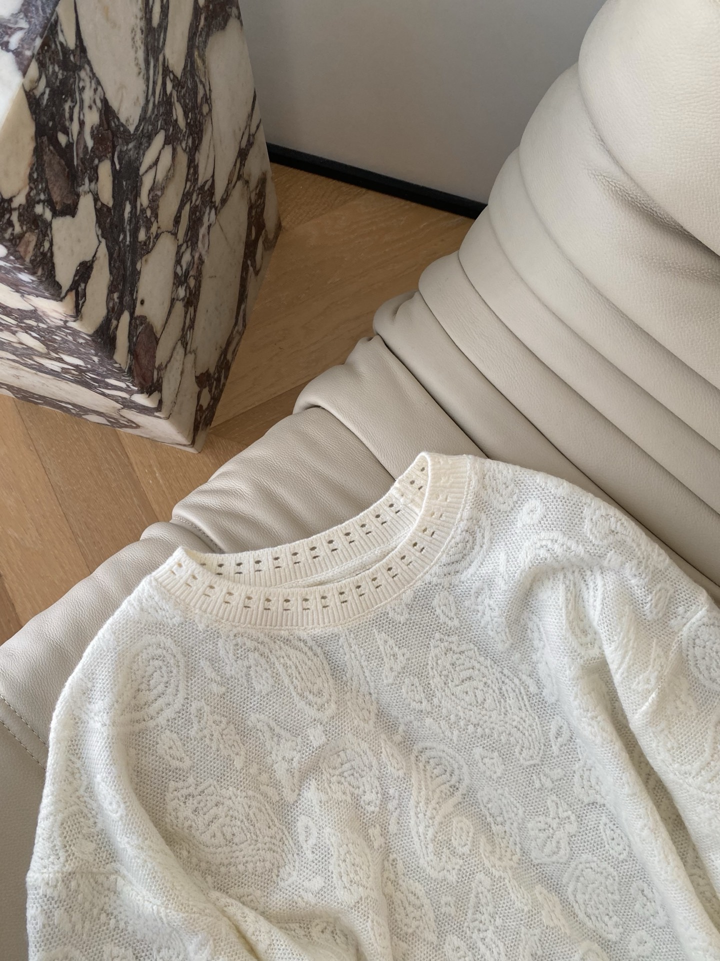 Paisley Pattern Knit Sweater White Round Neck Long Sleeve Pullover 9 i1764924832009 2447 0 8