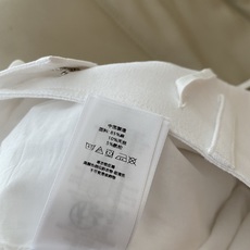 26SS 春夏新款 | 经典小白裤 采用亚麻天丝垂感面料打造宽松直筒阔腿版型,自带慵懒松弛滤镜,高腰抽绳 26SS 春夏新款 | 经典小白裤 采用亚麻天丝垂感面料打造宽松直筒阔腿版型,自带慵懒松弛滤镜,高腰抽绳