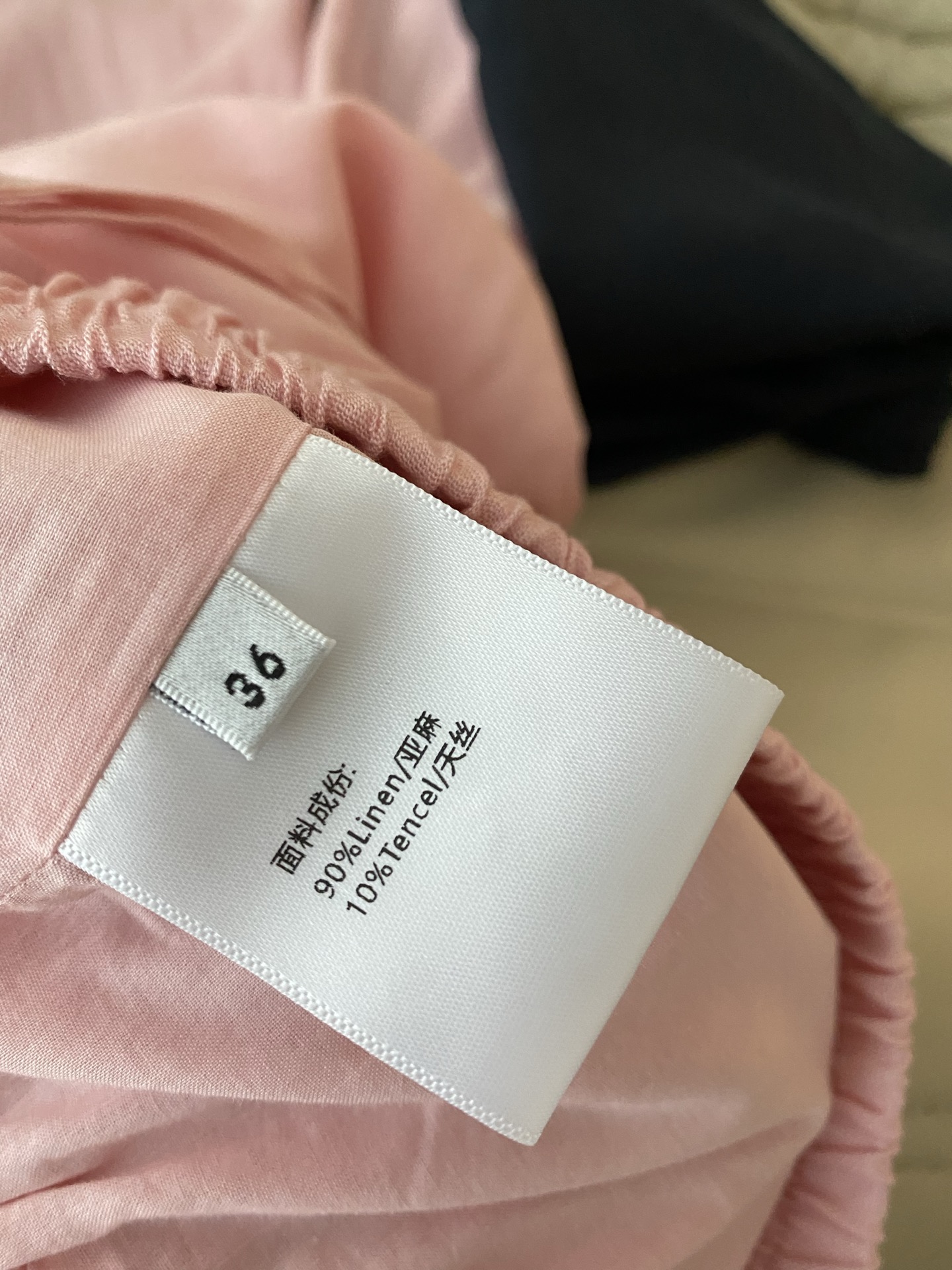 26SS 春夏新款 | 双色天丝亚麻松紧腰休闲裤，甄选冰感透气的天丝亚麻面料打造微宽松九分灯笼版型，自带