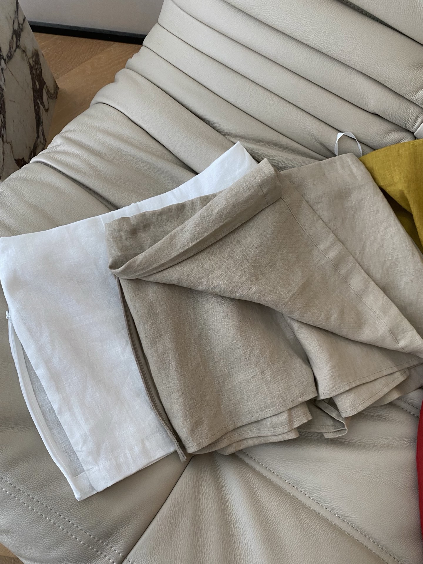 26SS 春夏新款｜亚麻系列短裤裙裤，甄选干爽透气天然亚麻面料打造多版型宽松显瘦款，自带松弛慵懒度假氛围