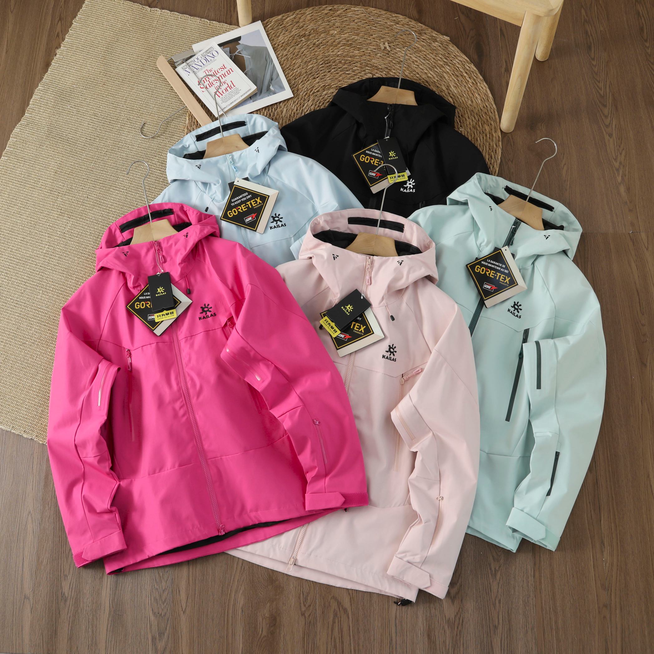 Kailas 25ss Windproof Waterproof Outdoor Hiking Jacket for Couples